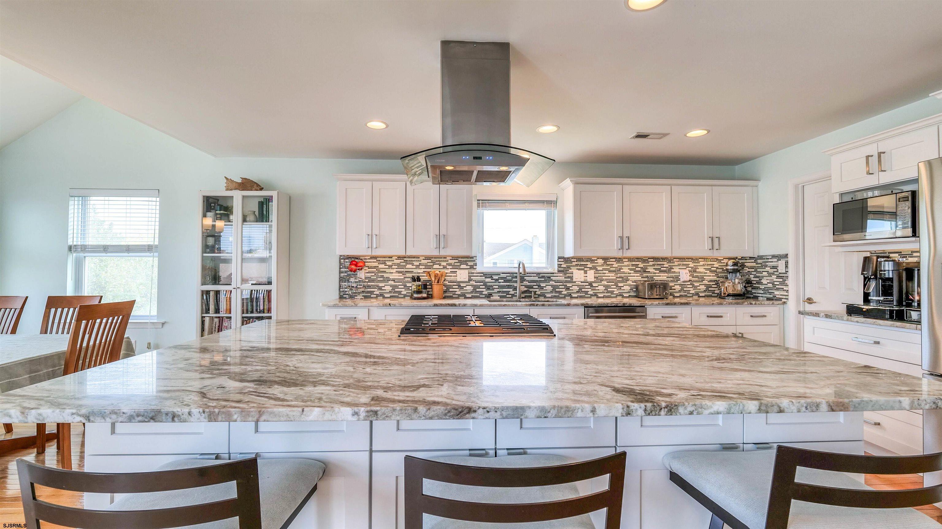 203 N Melbourne Avenue