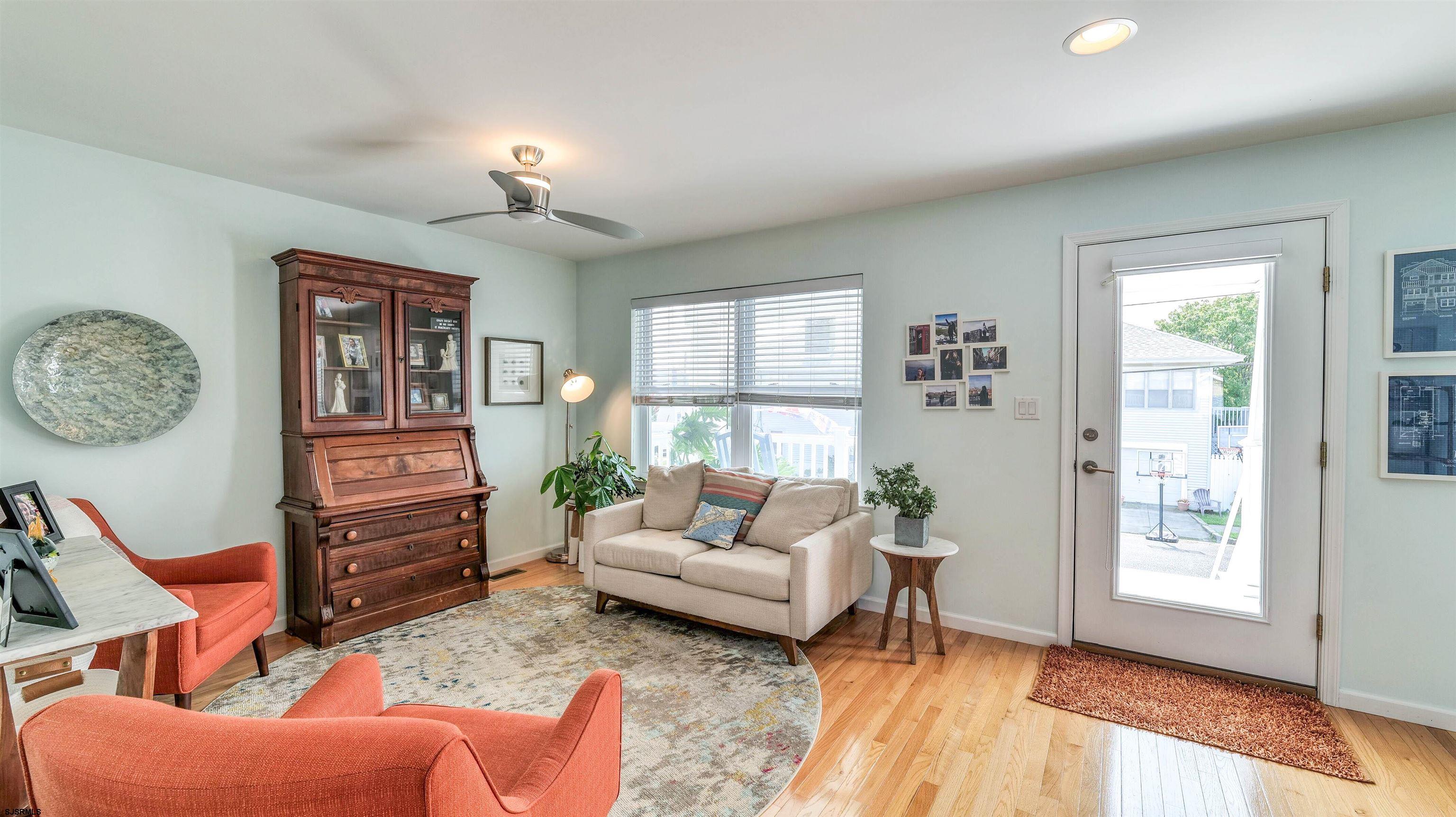 203 N Melbourne Avenue