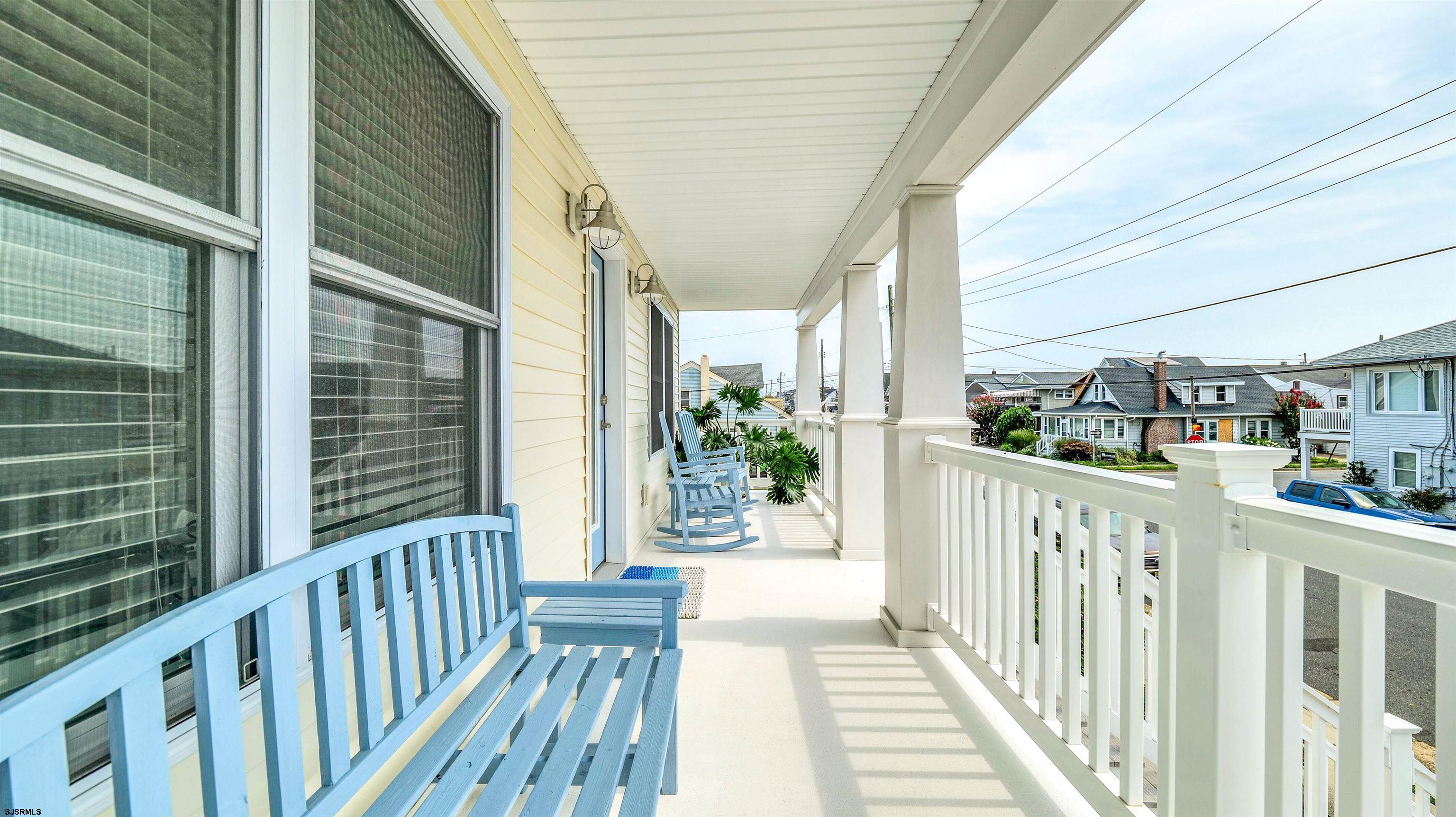 203 N Melbourne Avenue