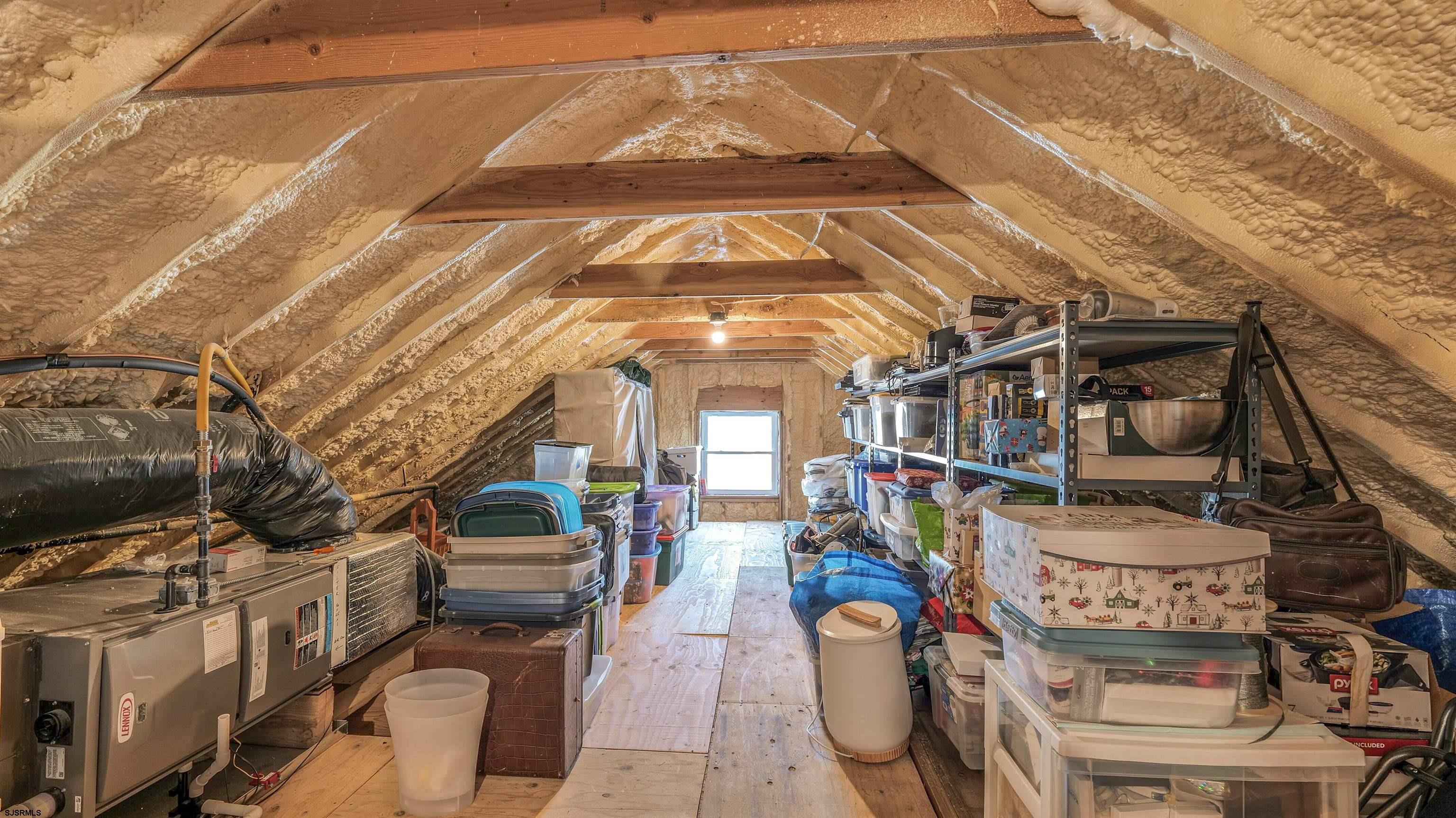 203 N Melbourne Avenue