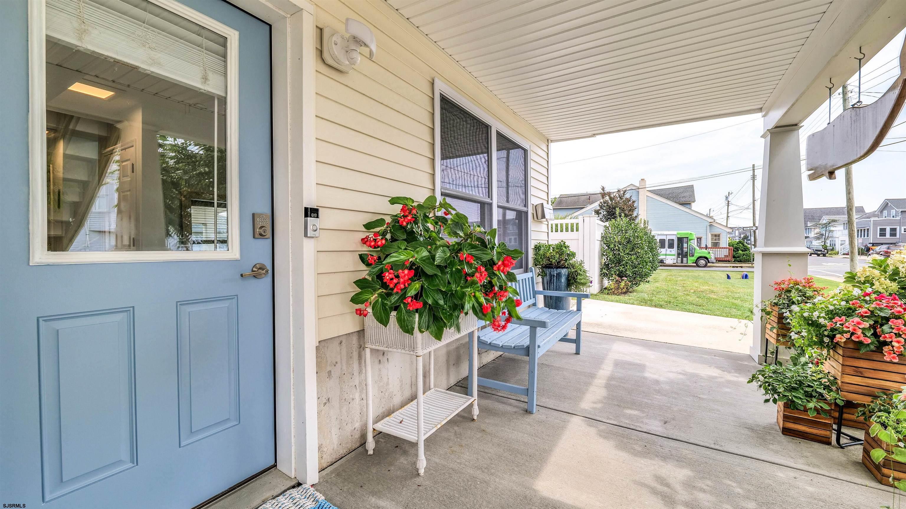 203 N Melbourne Avenue