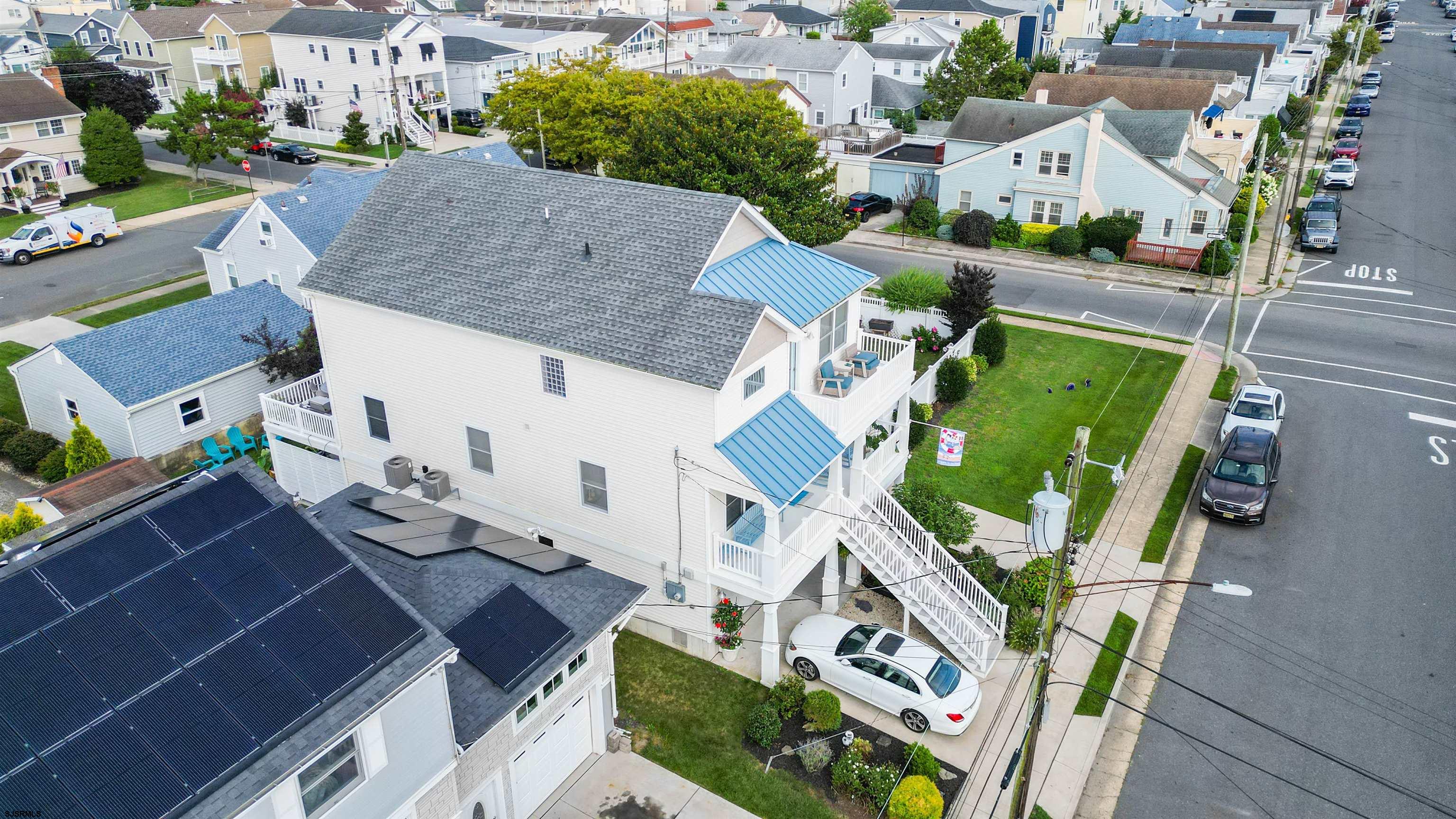 203 N Melbourne Avenue