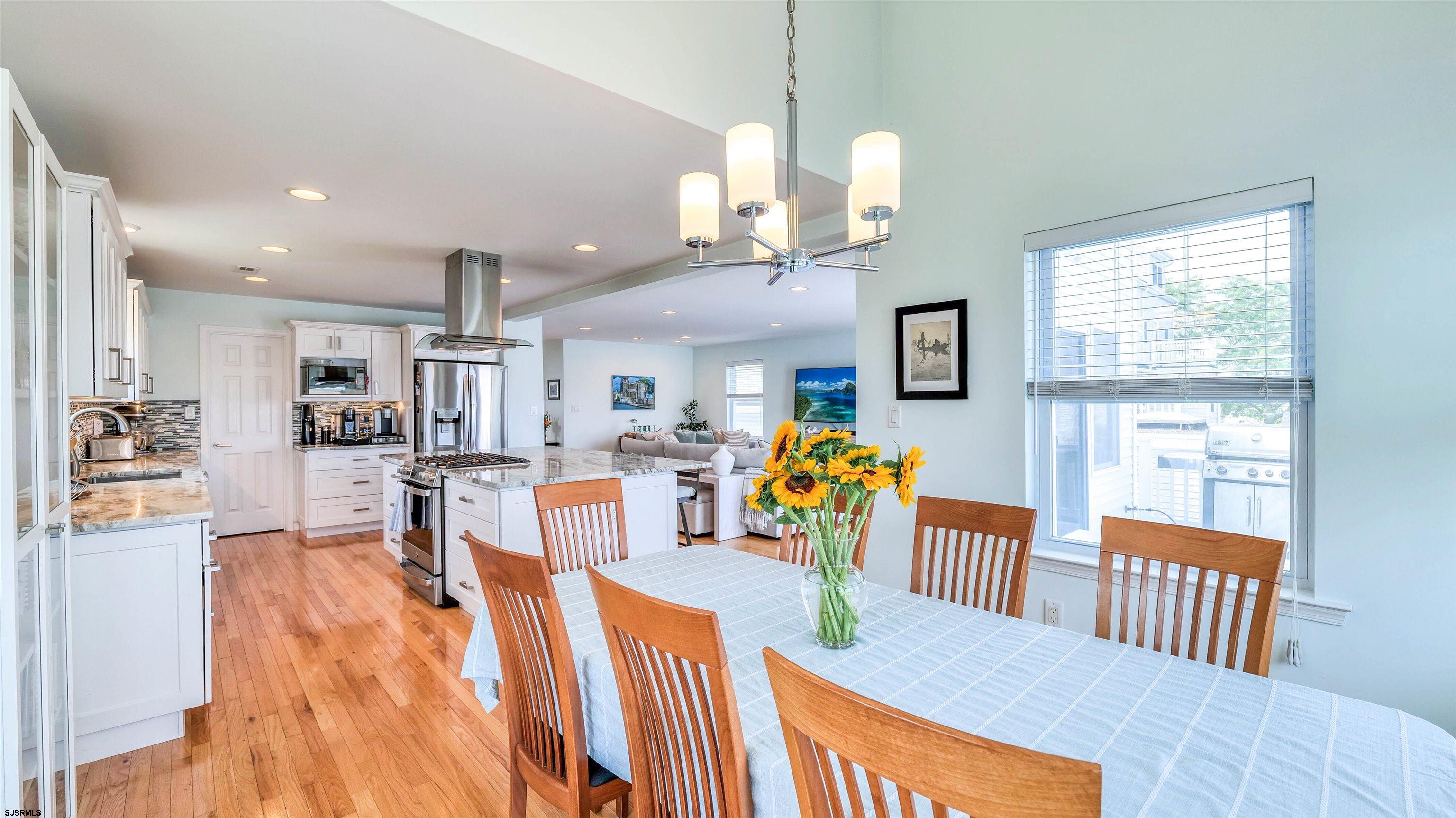 203 N Melbourne Avenue