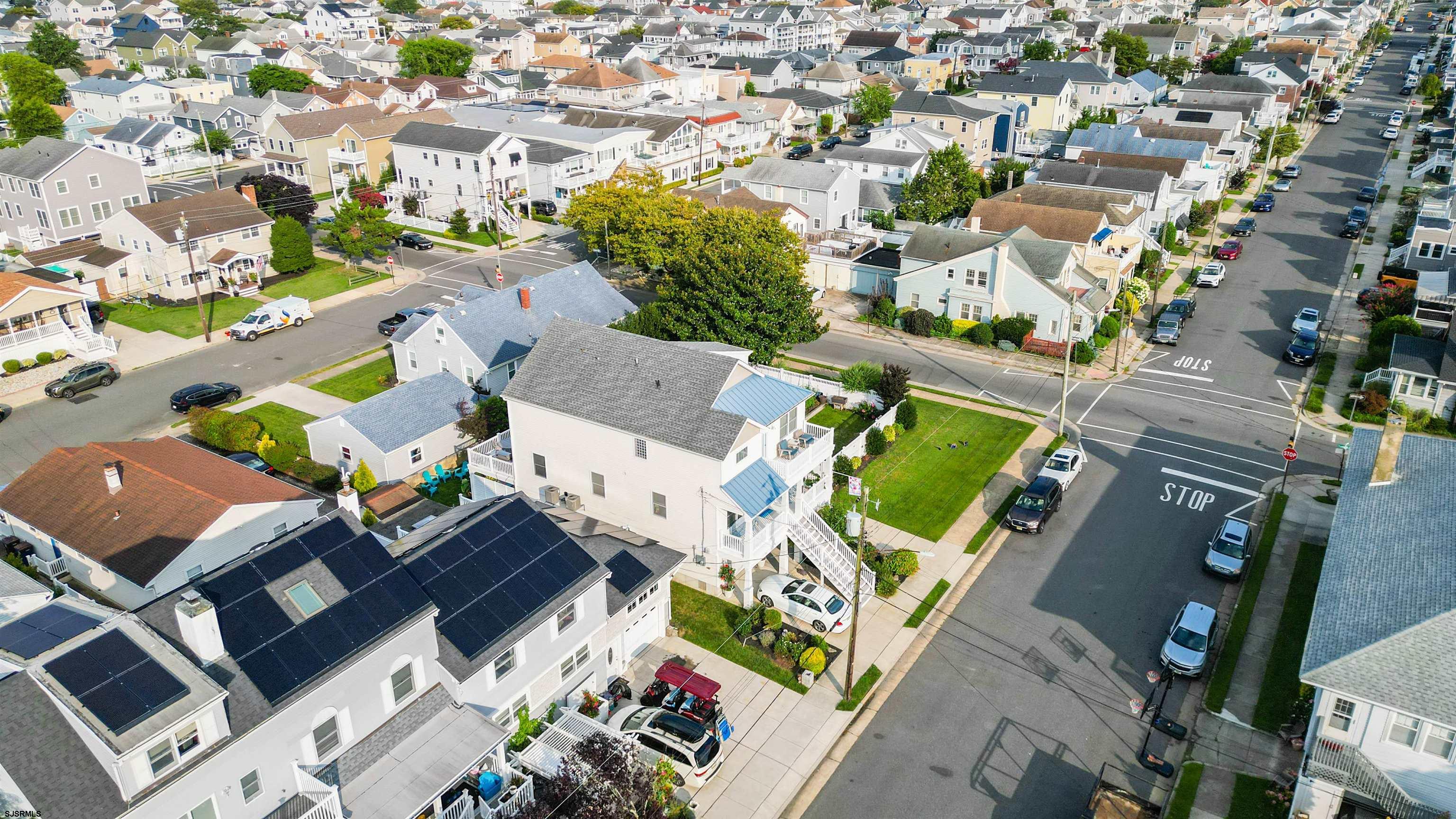 203 N Melbourne Avenue