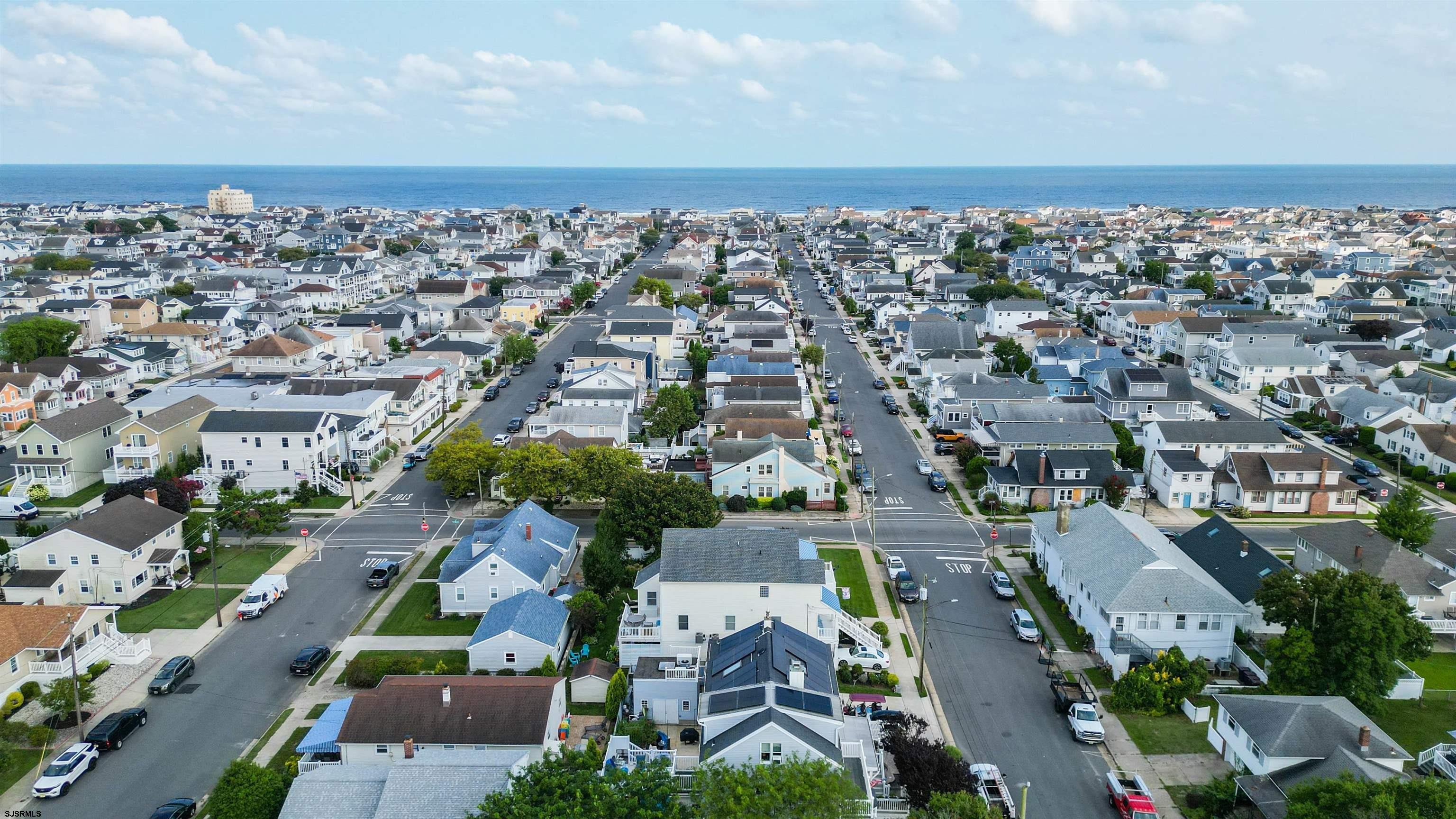 203 N Melbourne Avenue