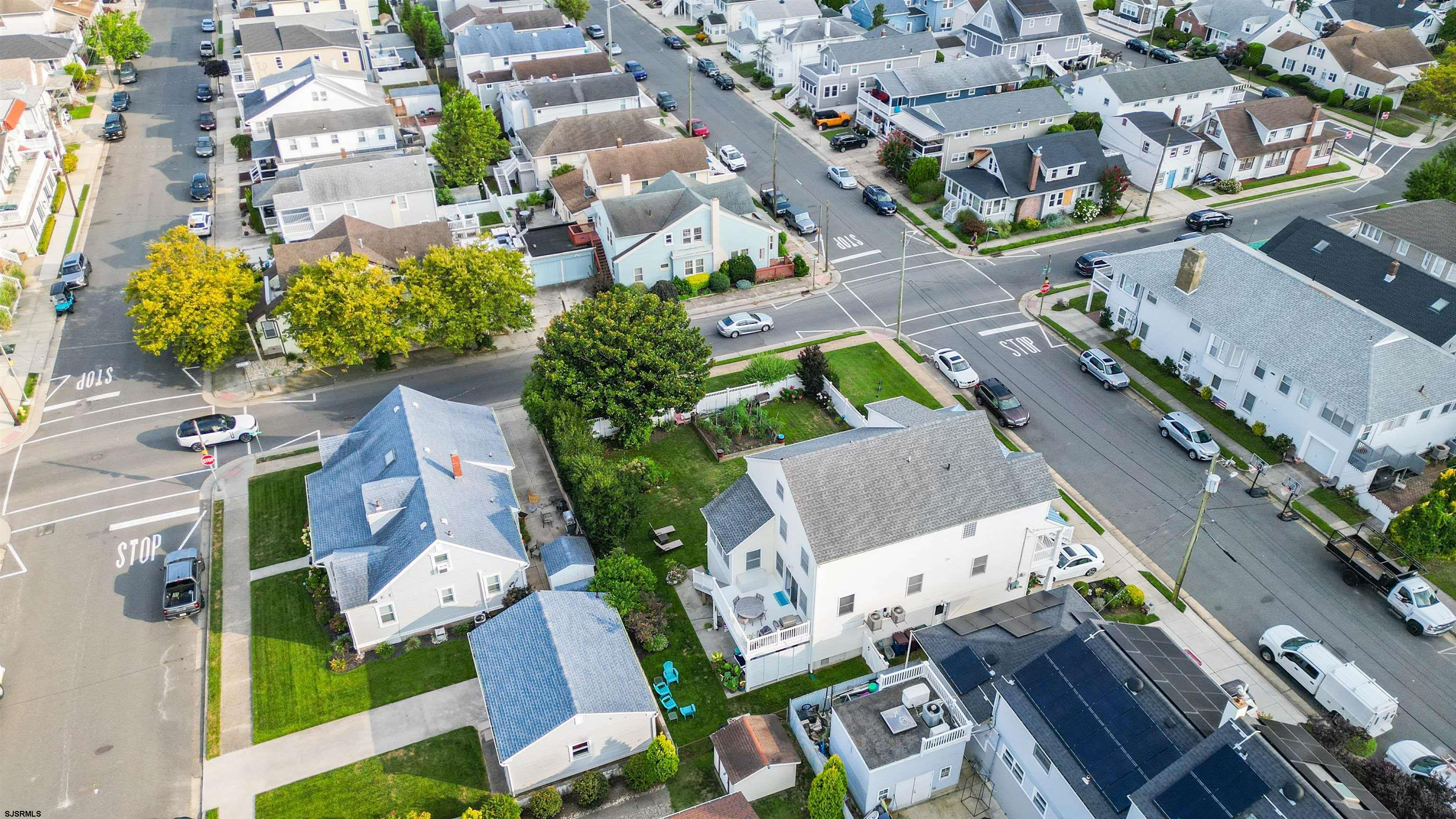 203 N Melbourne Avenue