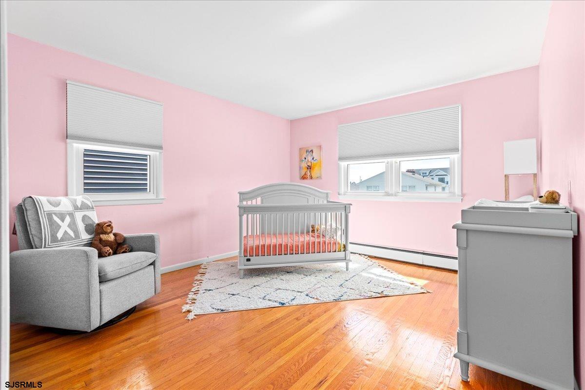 411 N Douglas Avenue