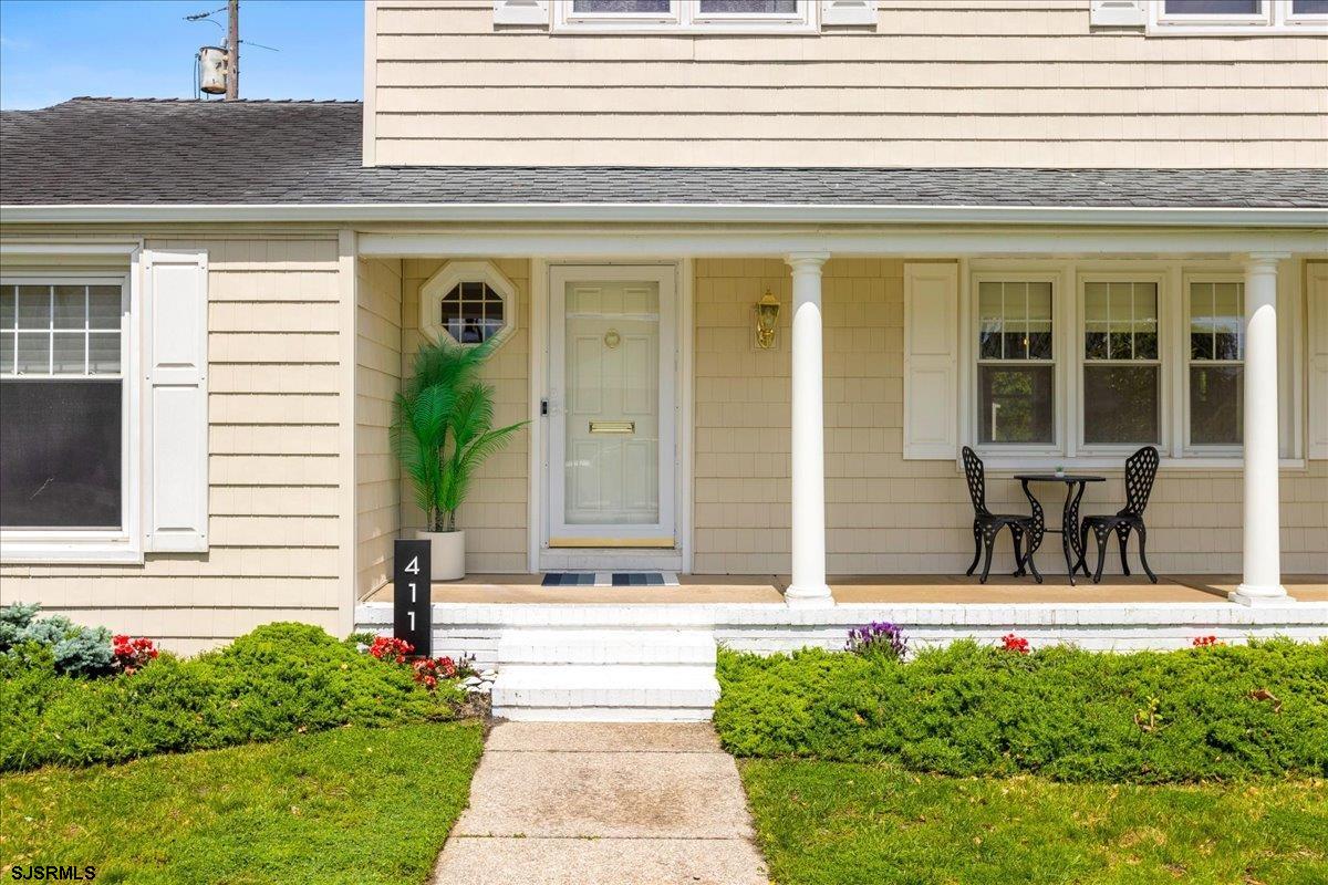 411 N Douglas Avenue - Picture 3