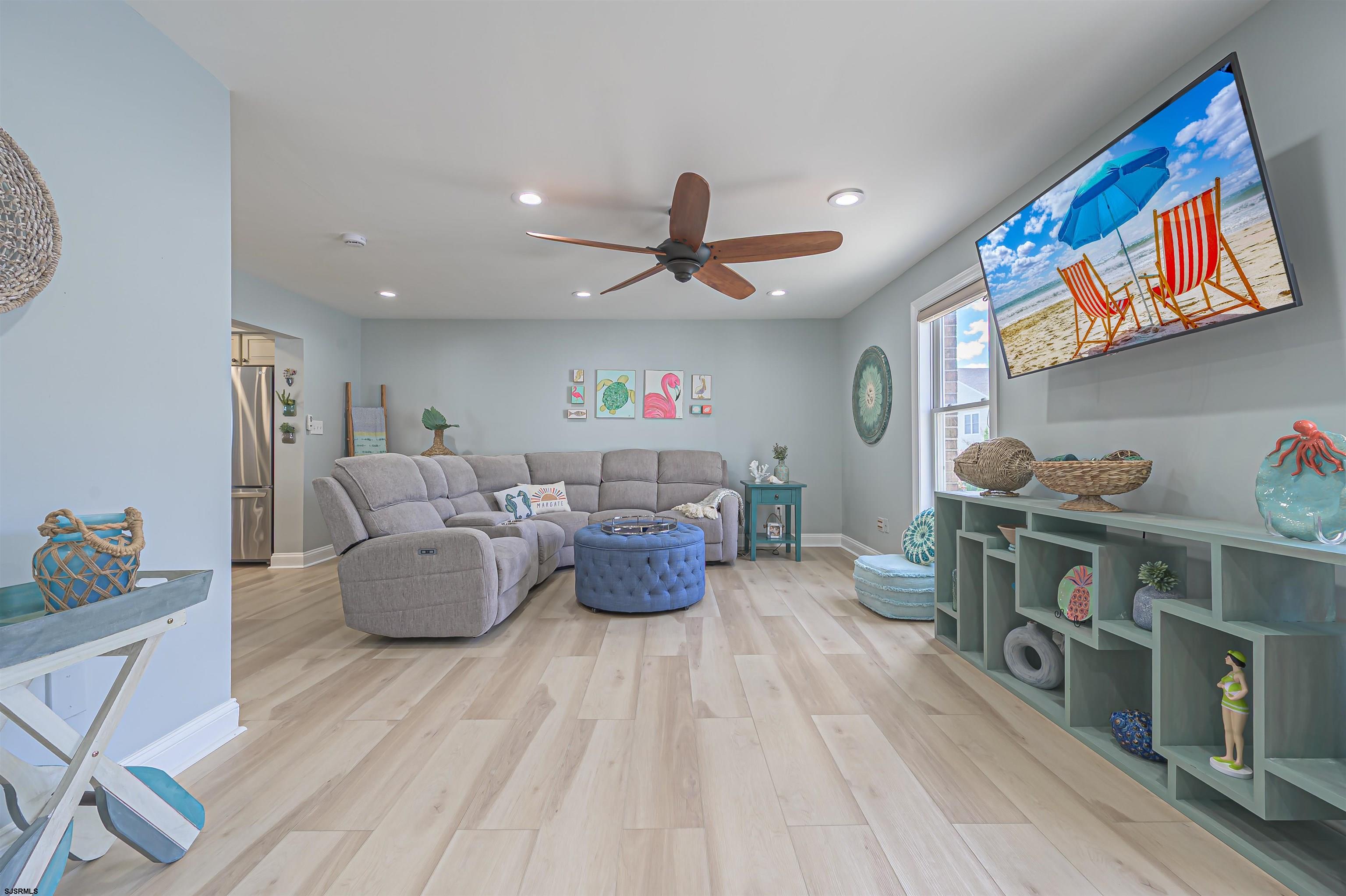 20 N Washington Avenue