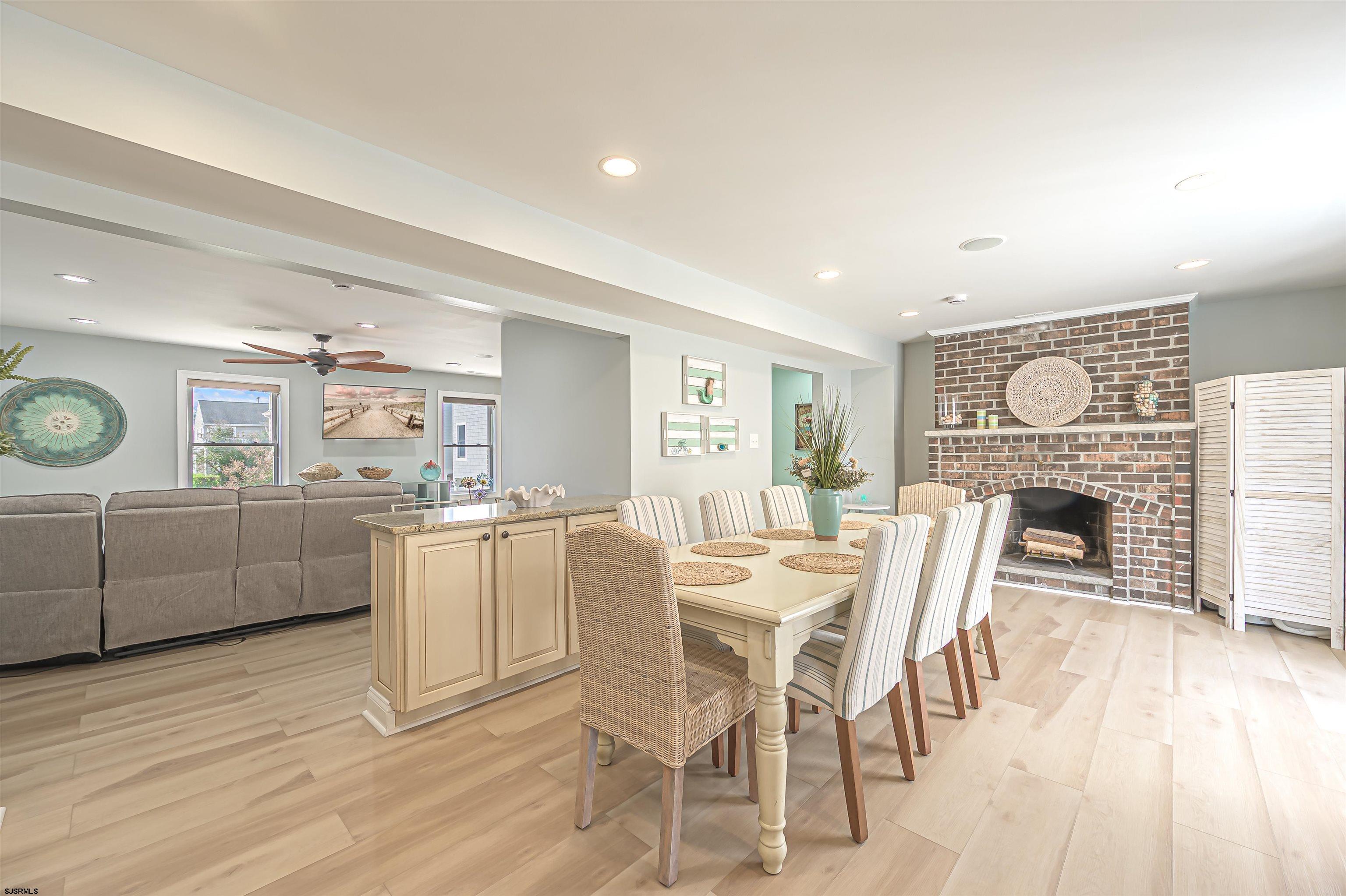 20 N Washington Avenue