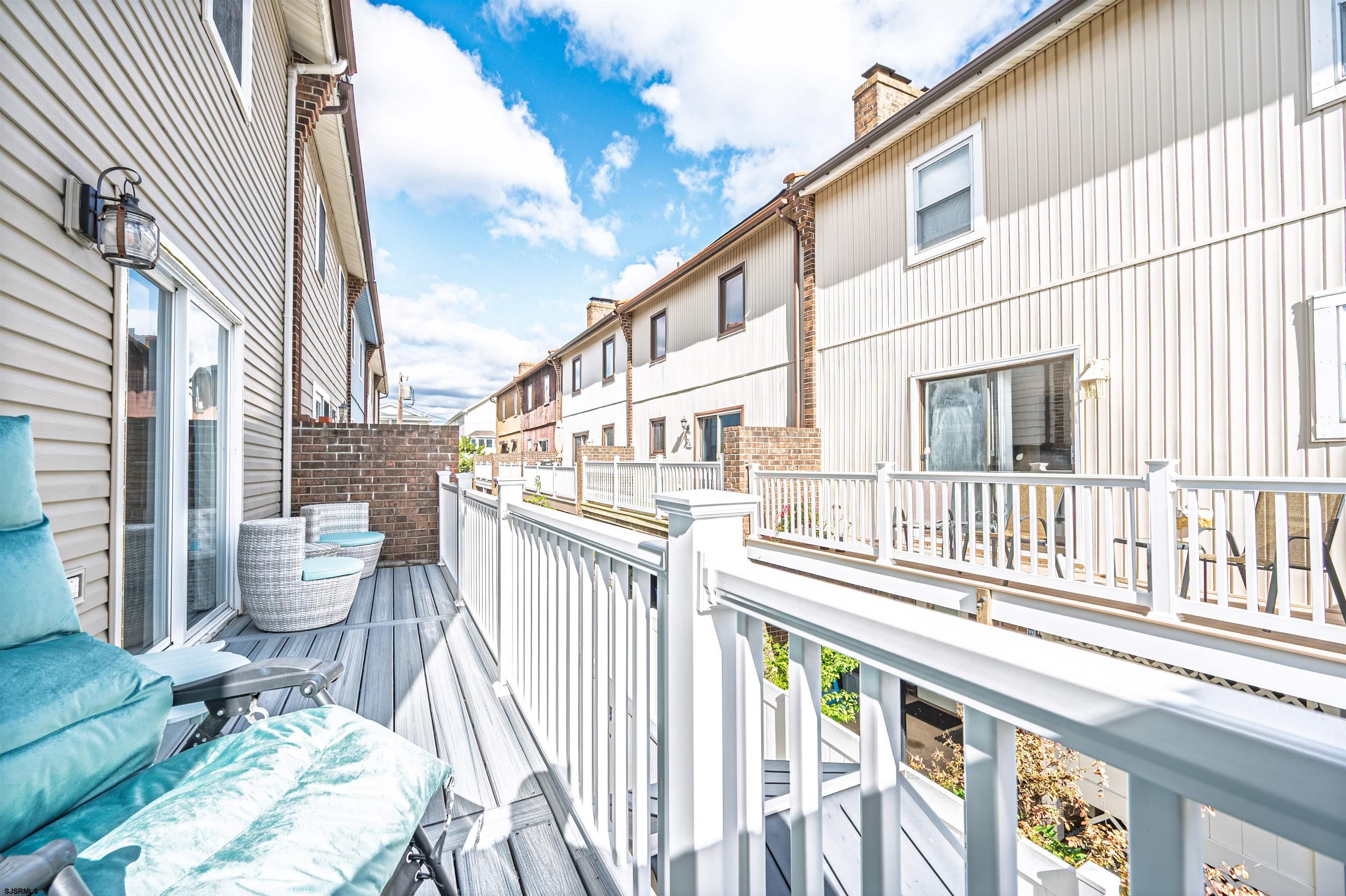 20 N Washington Avenue