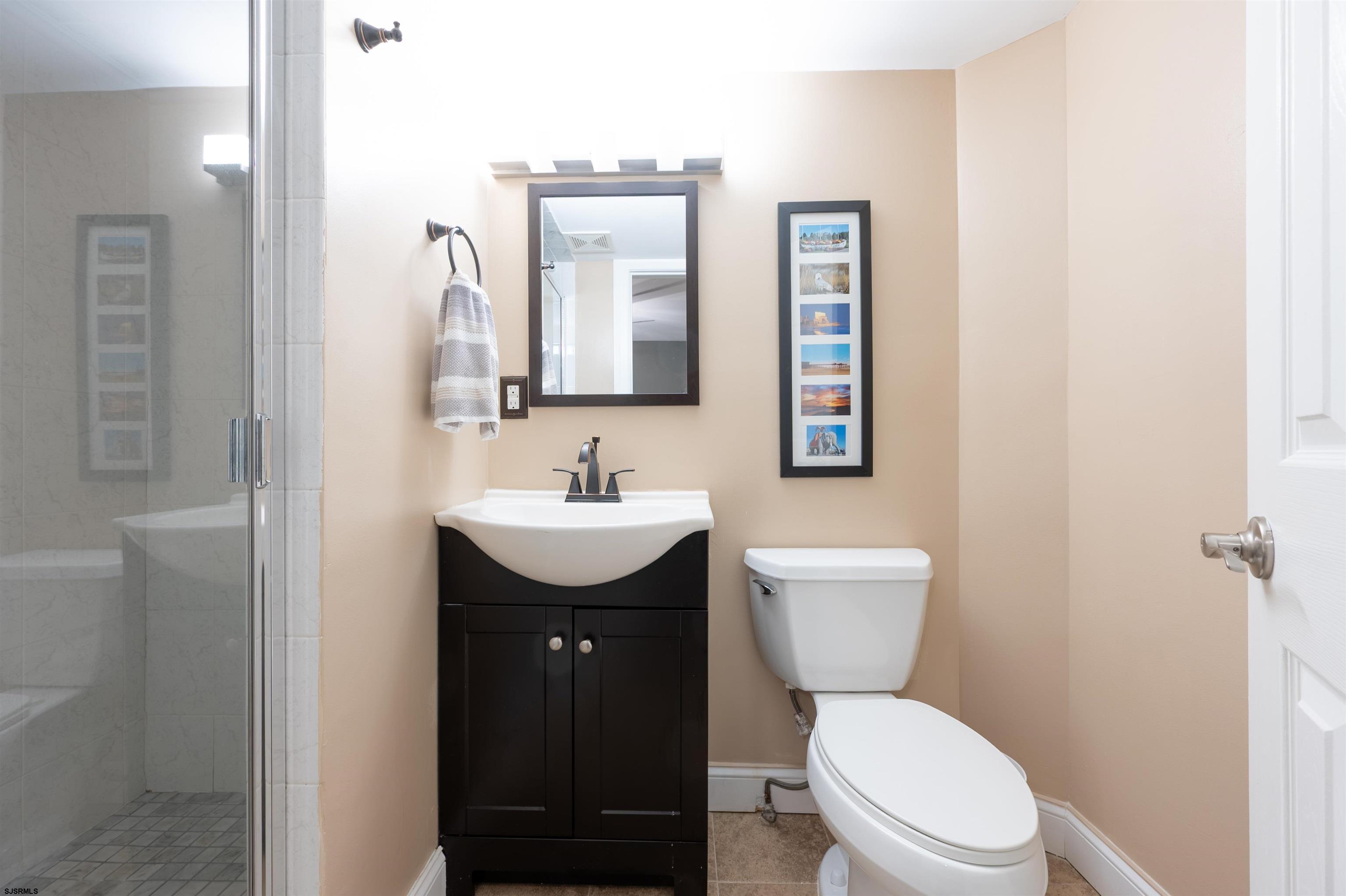 20 N Washington Avenue