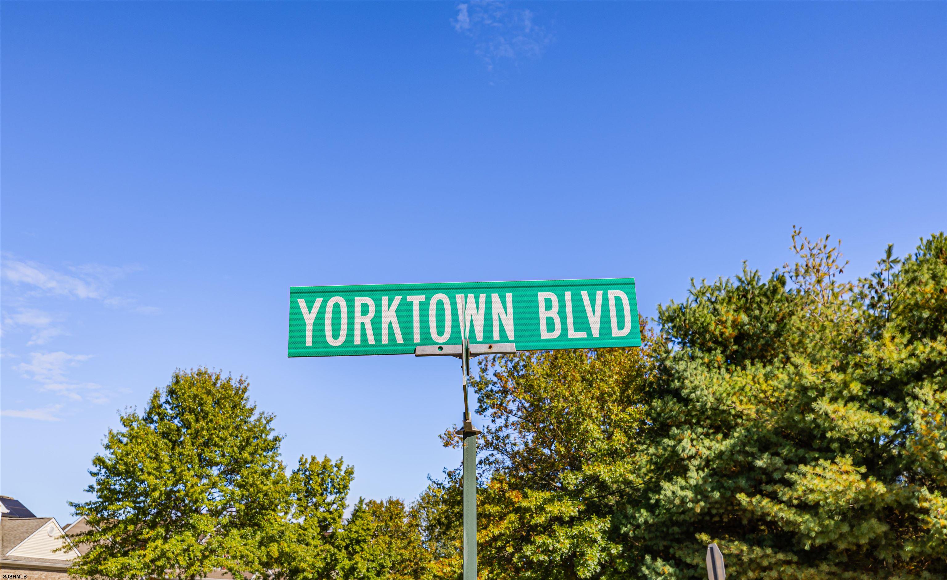 194 Yorktown Blvd - Picture 4