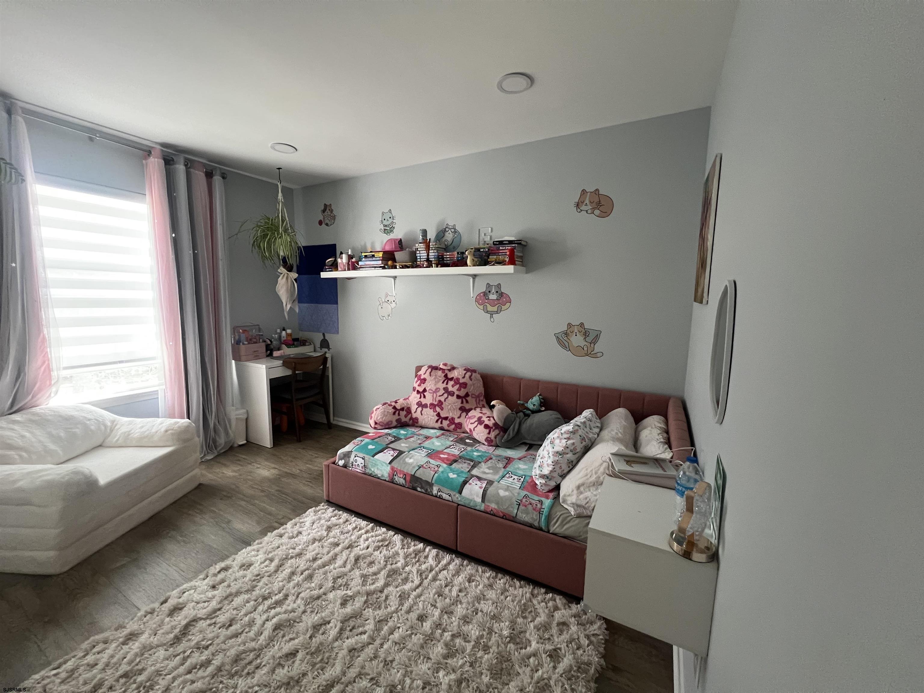 30 Allison Pl