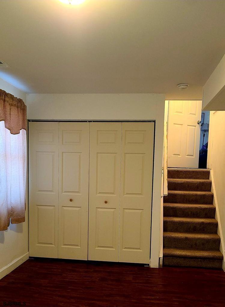 650 Chicago Avenue - Picture 4