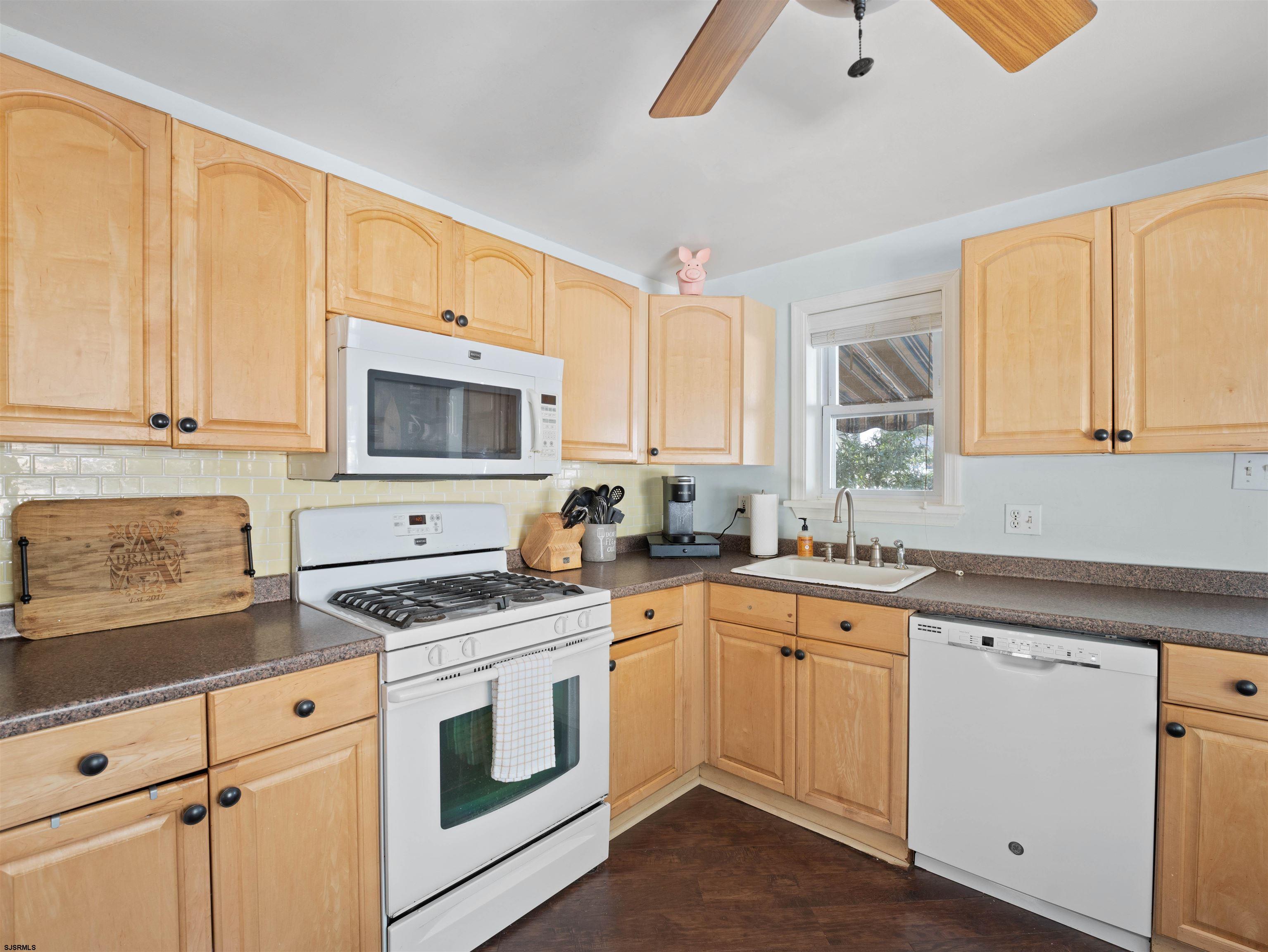 303 Garden Ter Terrace