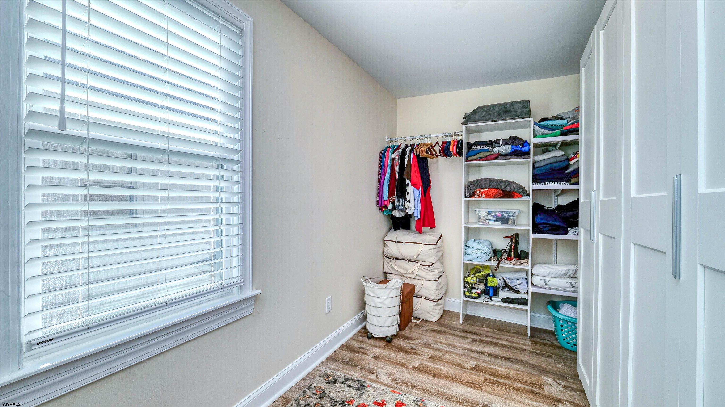 10 S Nashville Avenue