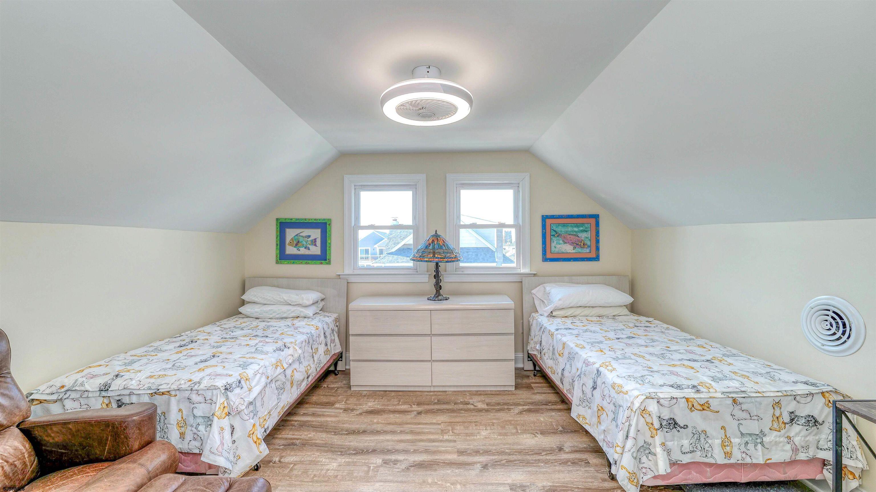 10 S Nashville Avenue