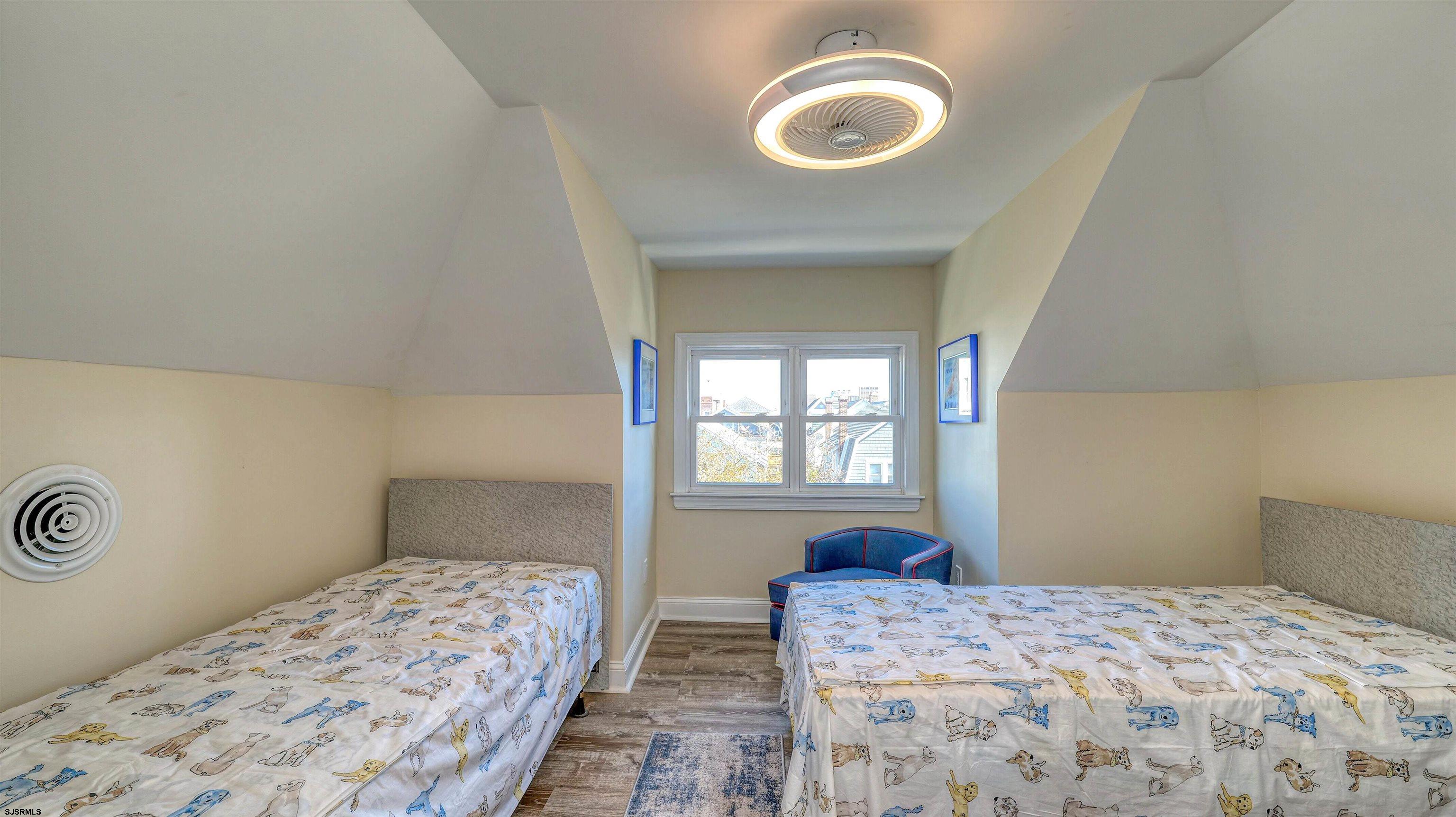 10 S Nashville Avenue