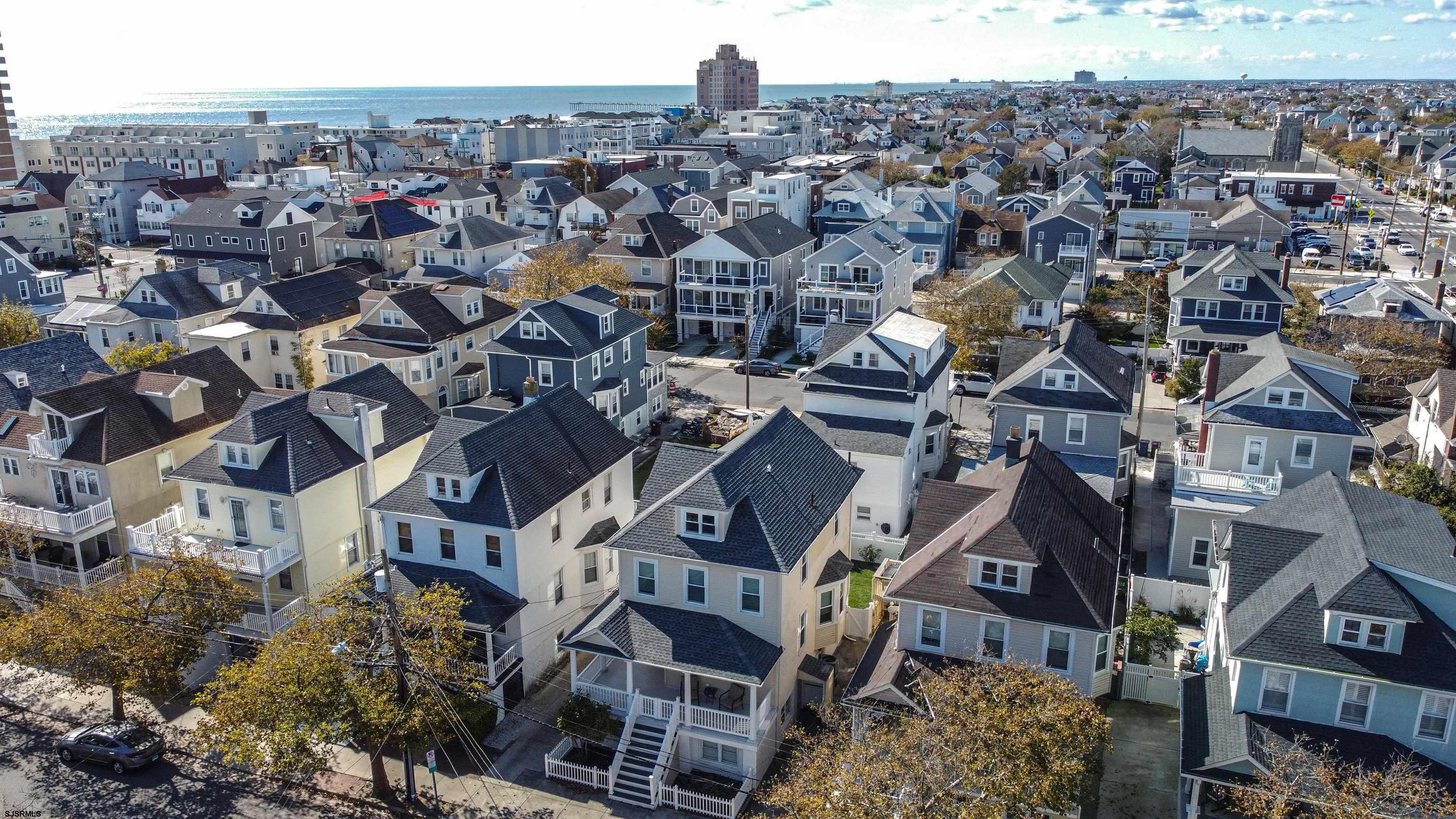 10 S Nashville Avenue