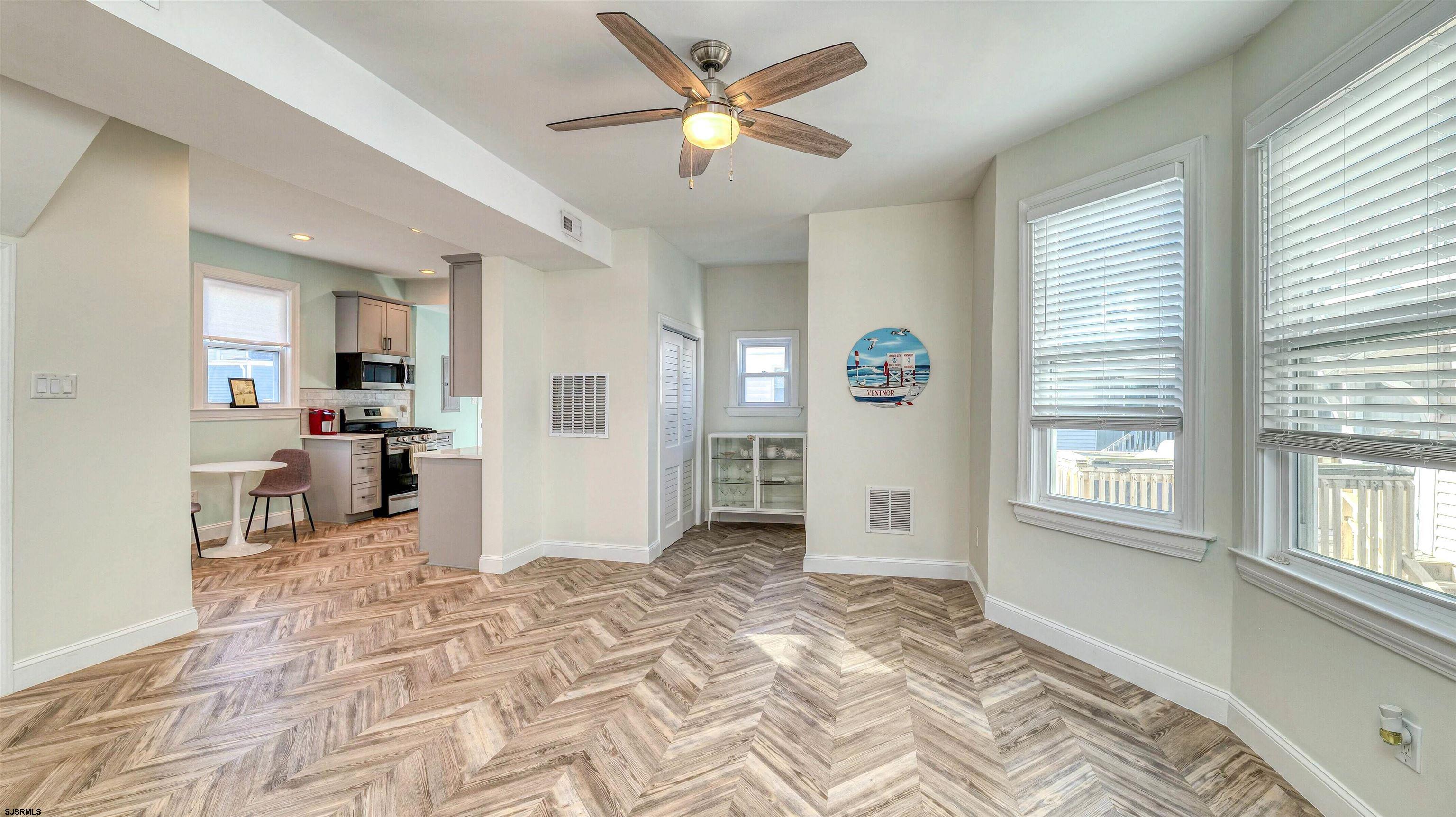 10 S Nashville Avenue