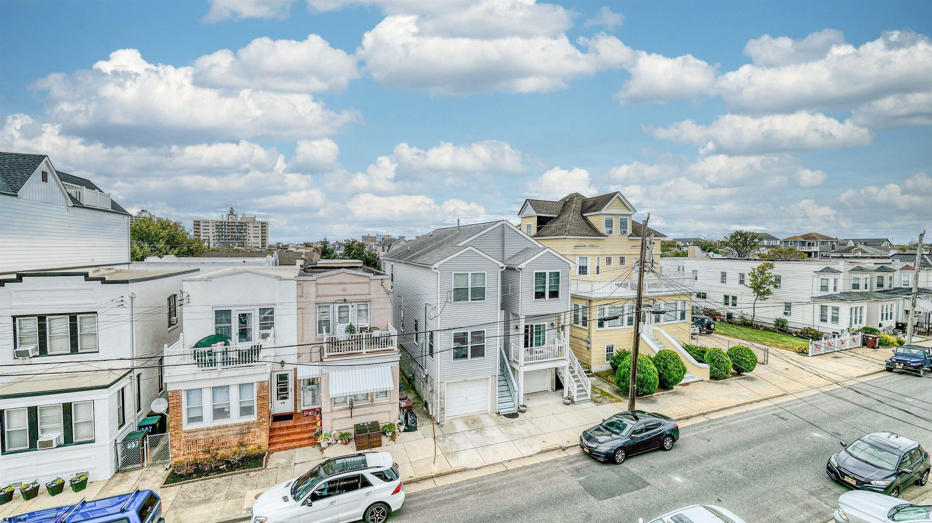 124 N Newport Avenue