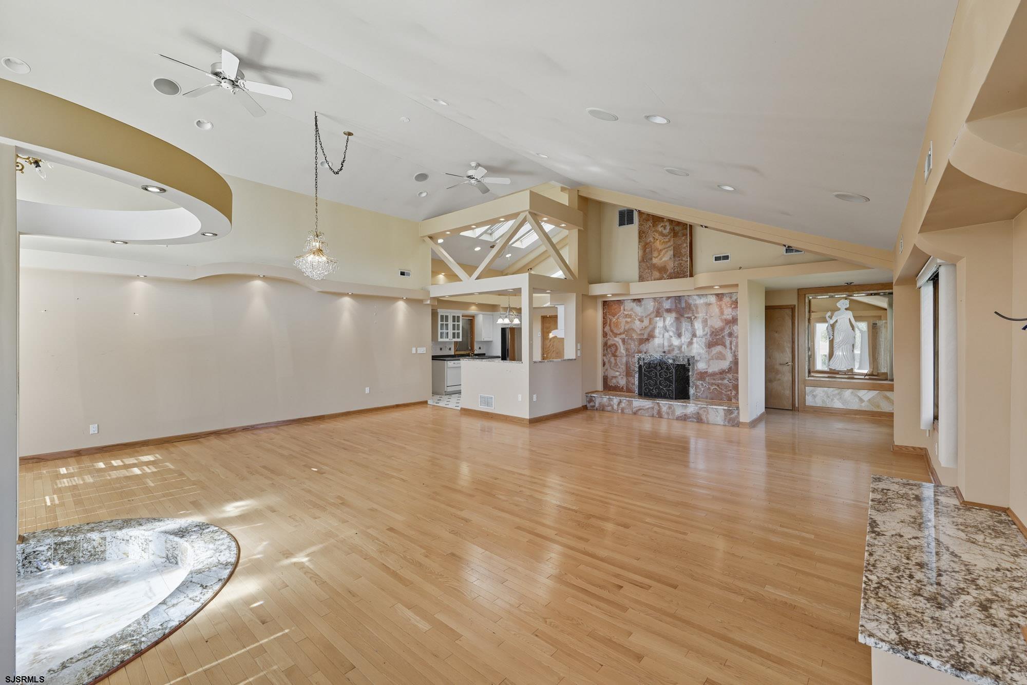 901 W New York Avenue