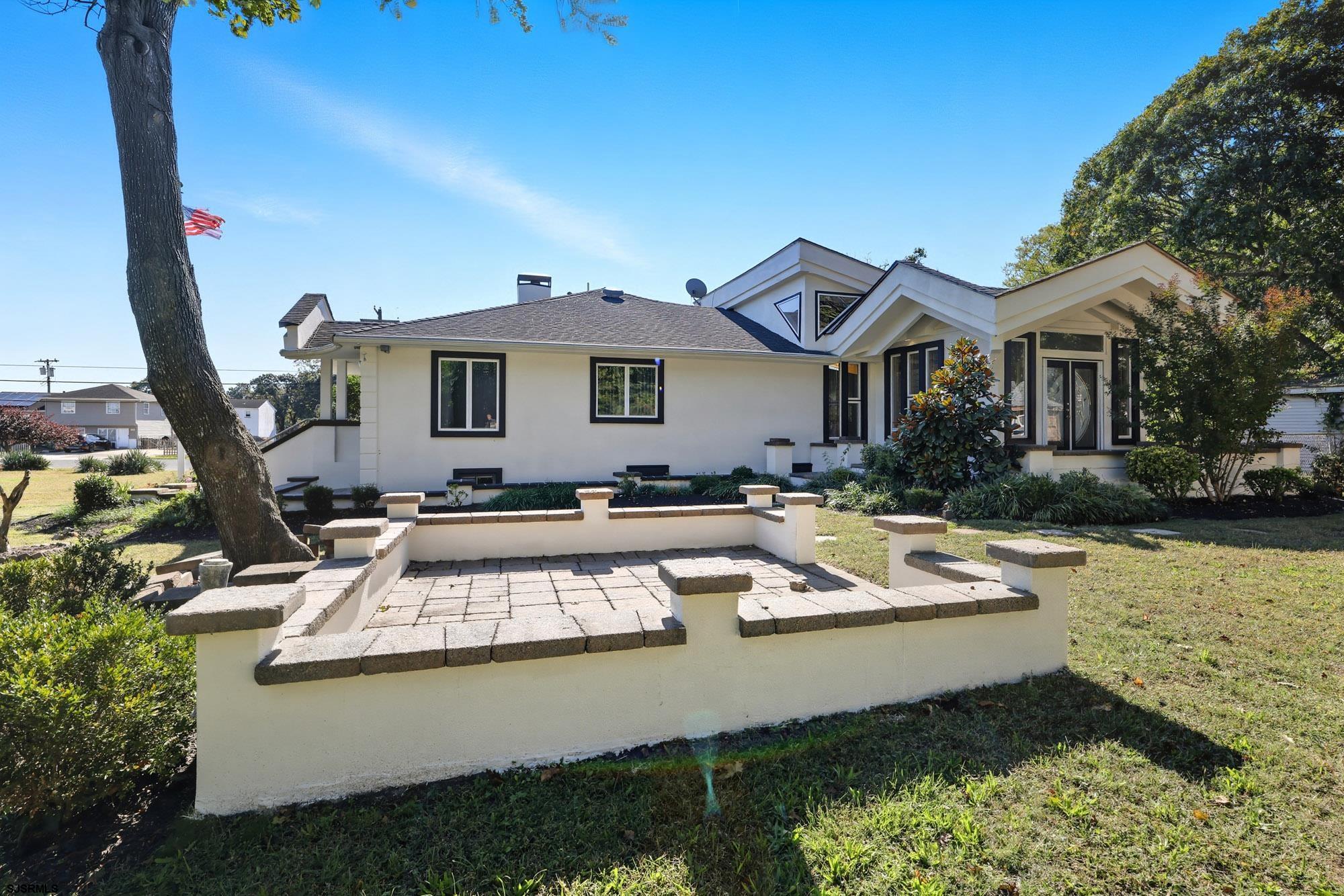 901 W New York Avenue