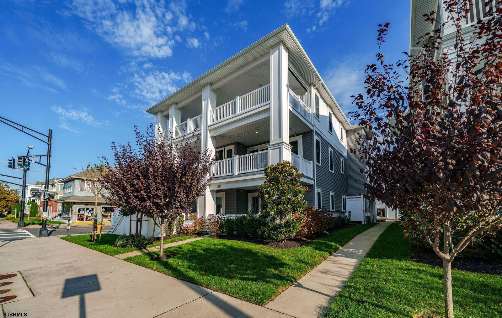 901 Wesley Avenue - Picture 1