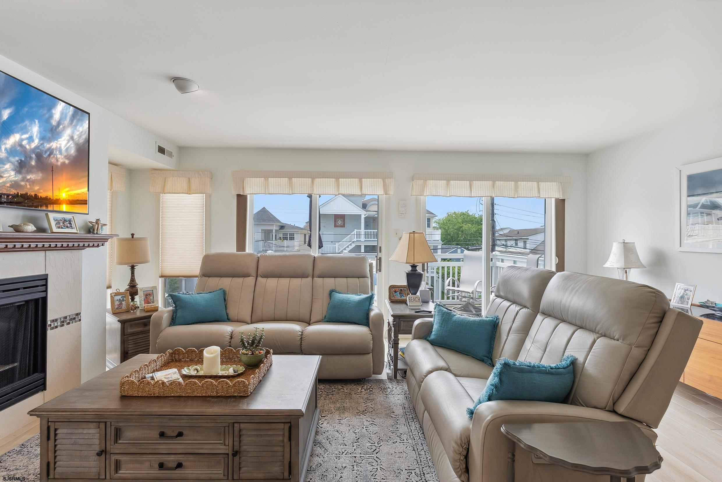 21 S Adams Avenue - Picture 1