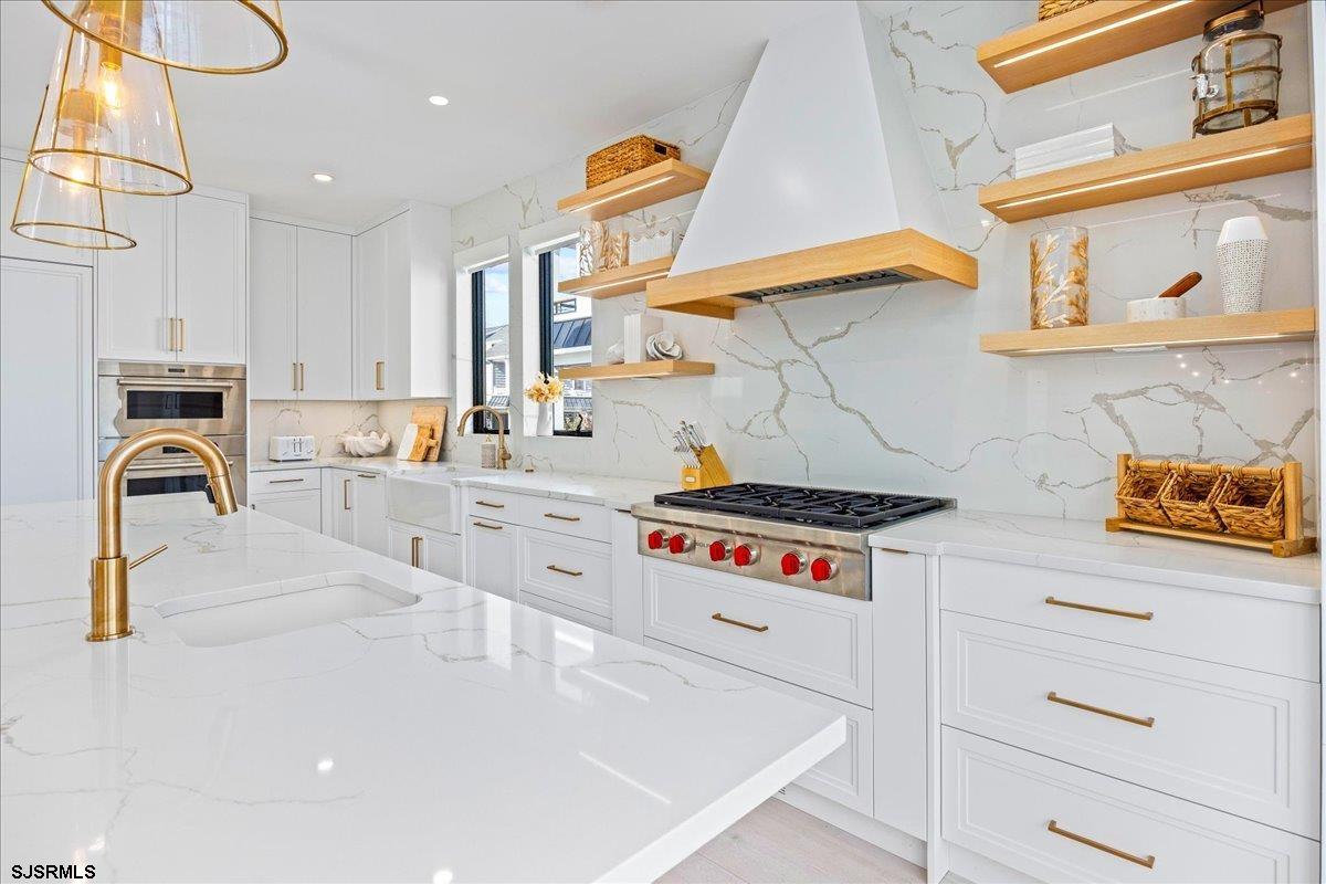 17 N Mansfield Avenue