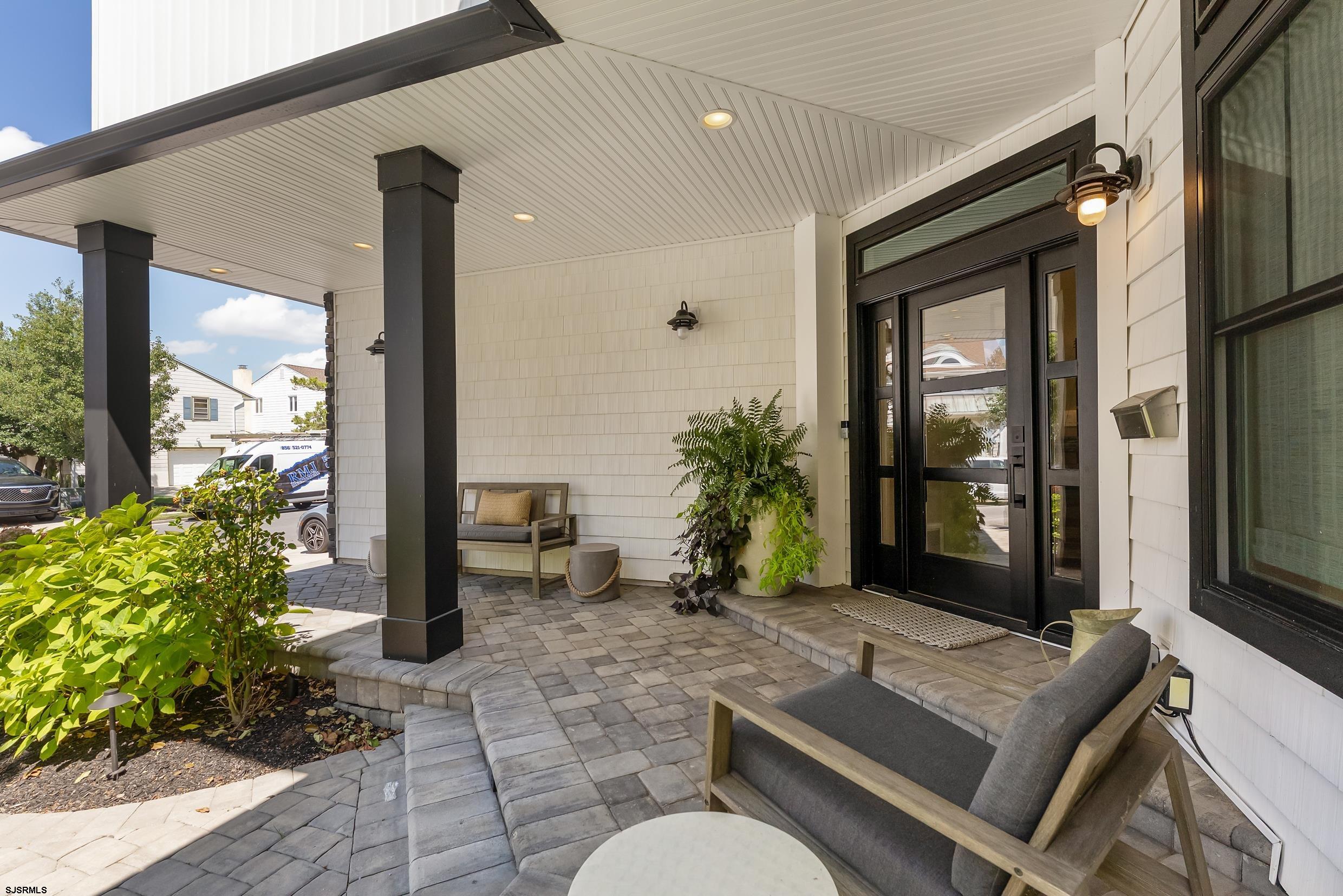 2019 Glenwood Dr - Picture 1