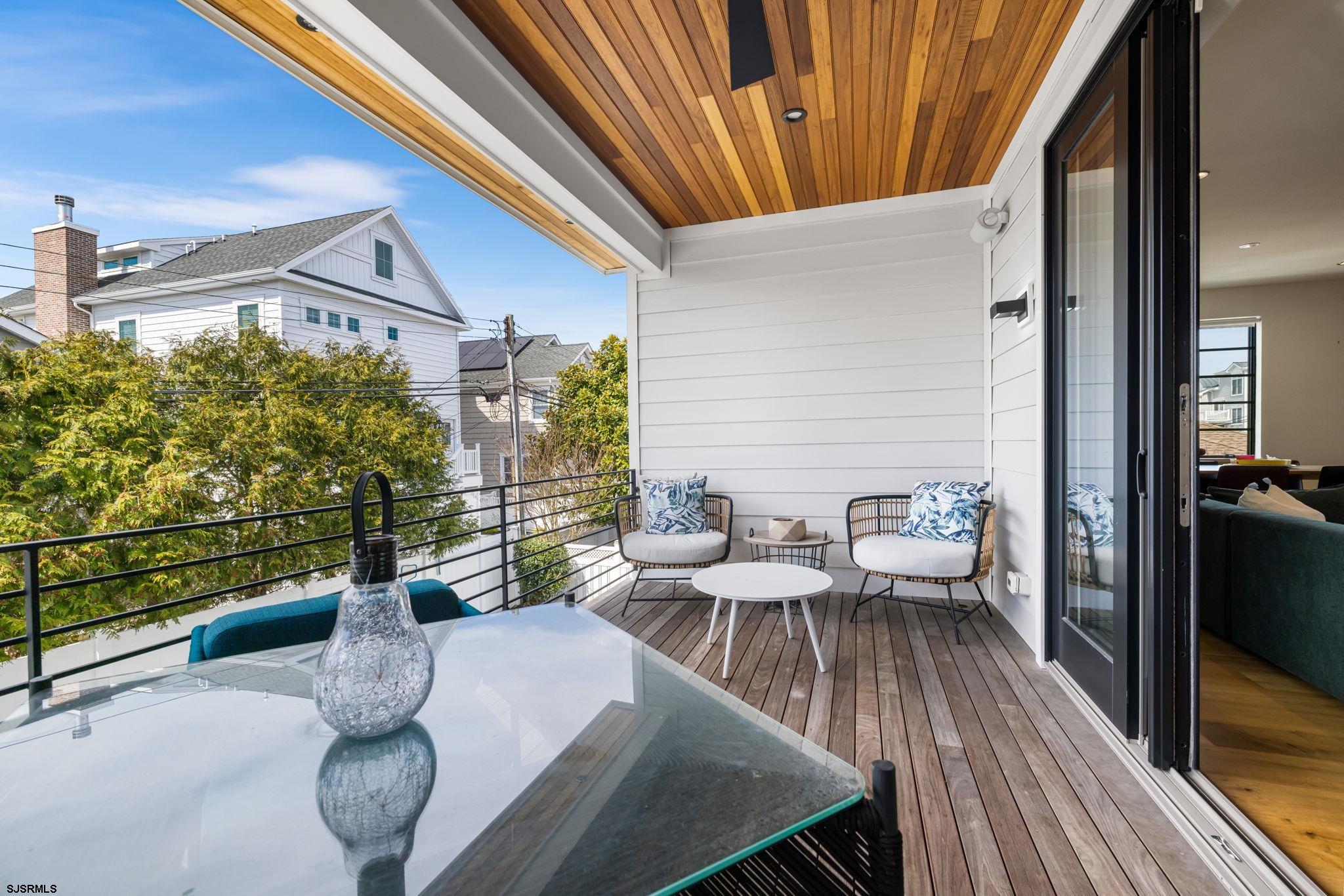 316 N Thurlow Avenue