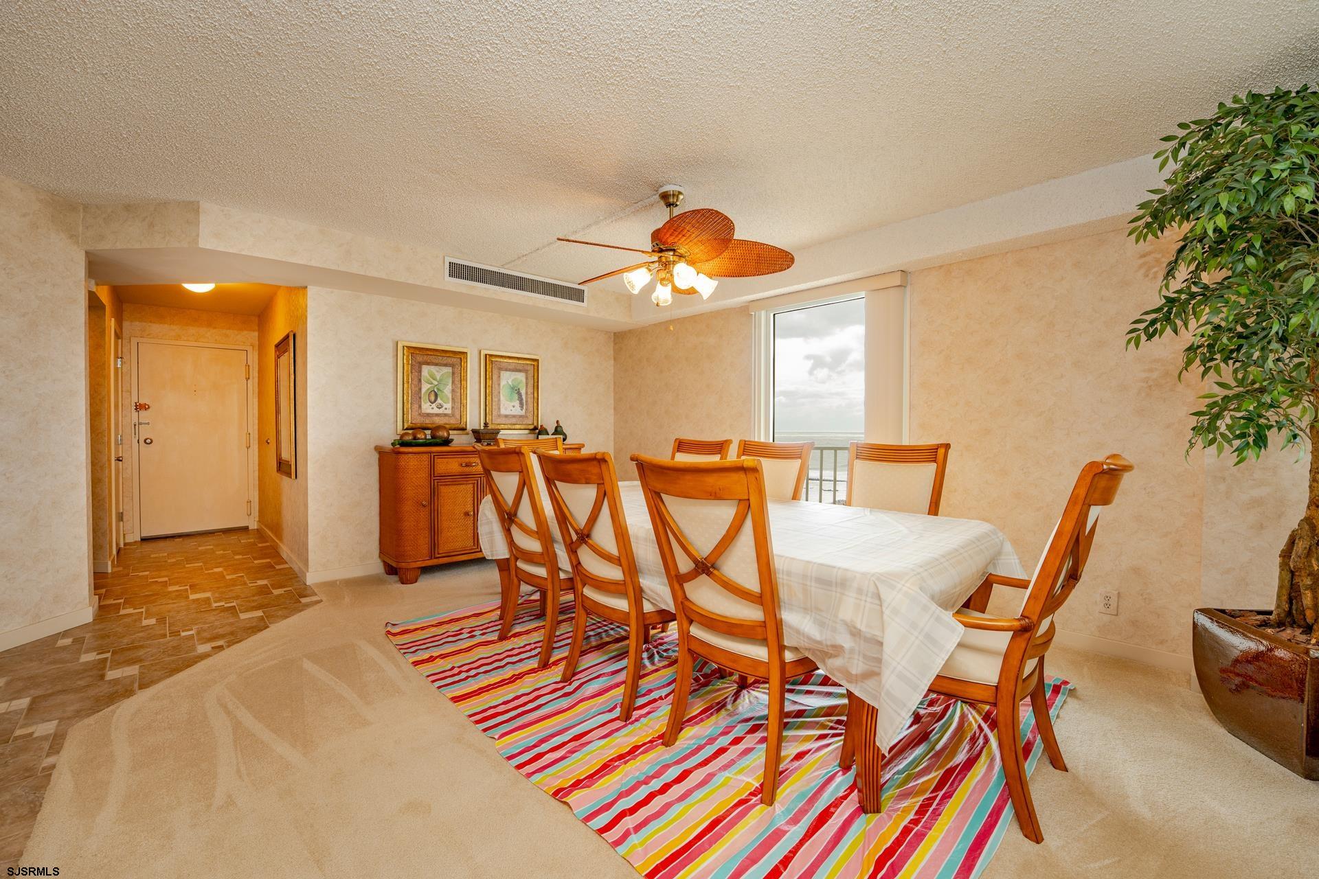 322 Boardwalk - Picture 4