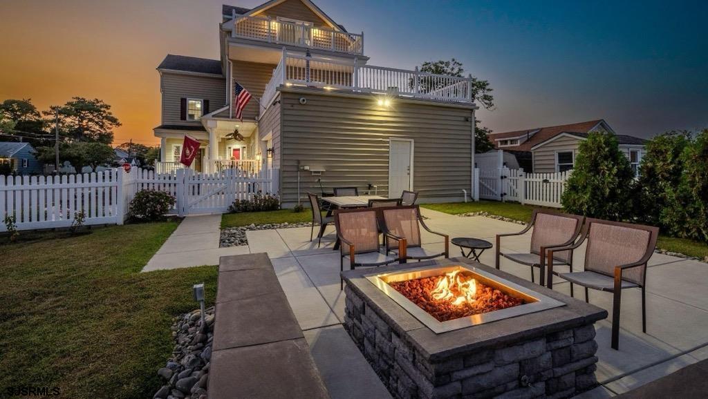 101 E Johnson - Picture 2