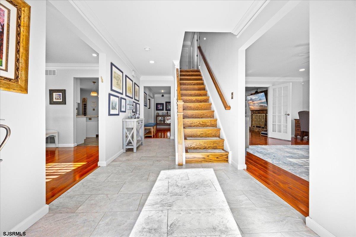 5701 Ventnor Avenue - Picture 4