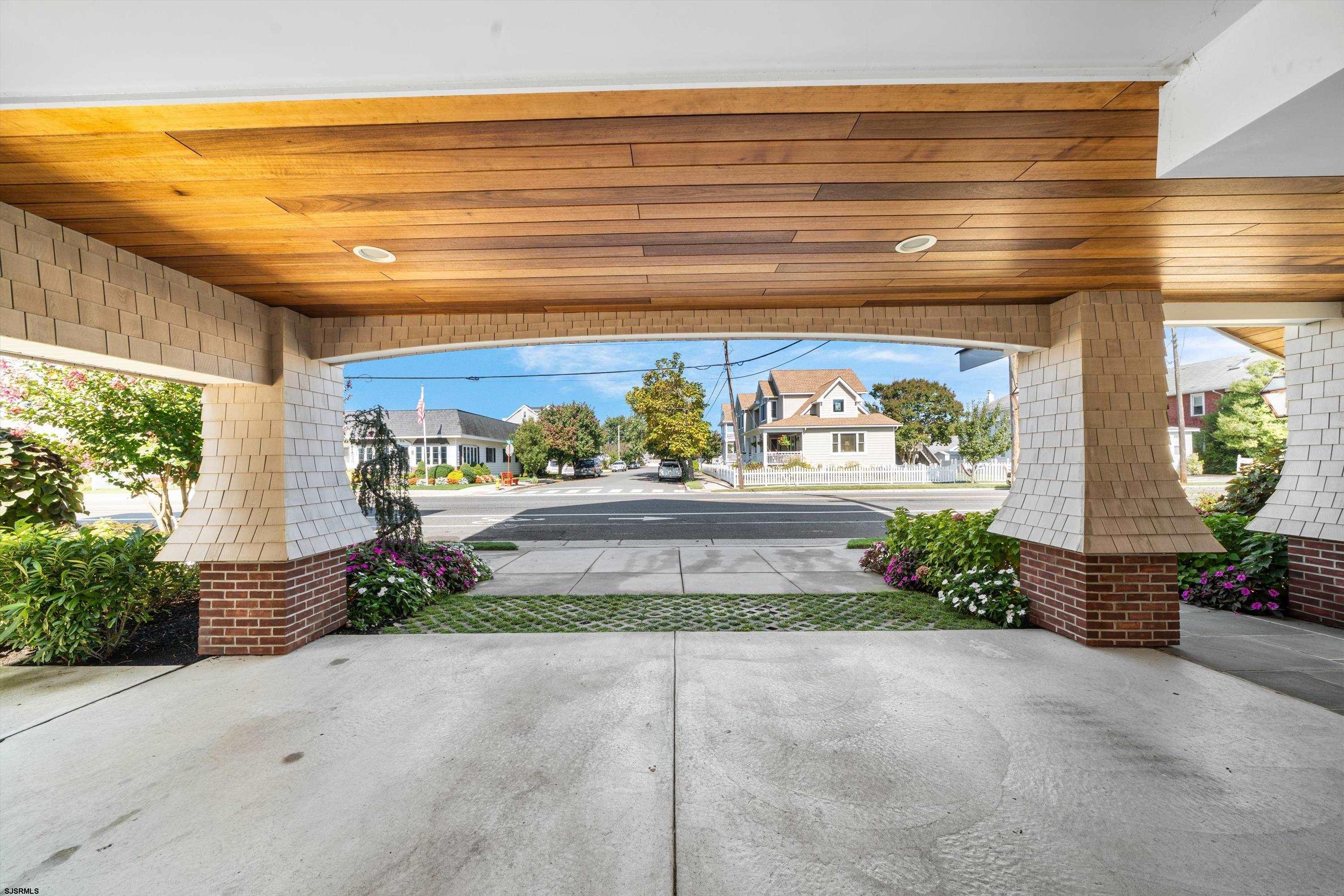 1331 Bay Avenue - Picture 4