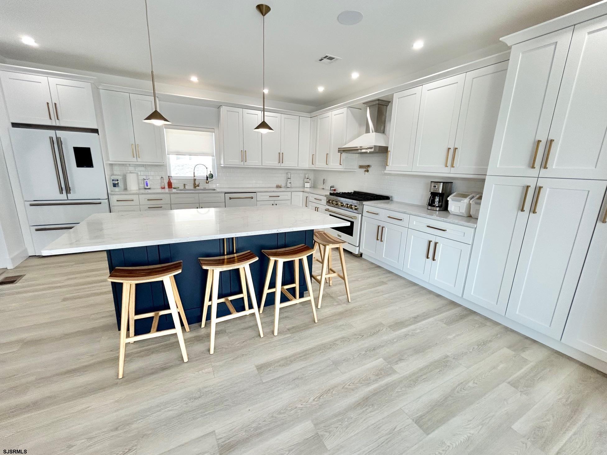 315 E Brigantine Avenue - Picture 2