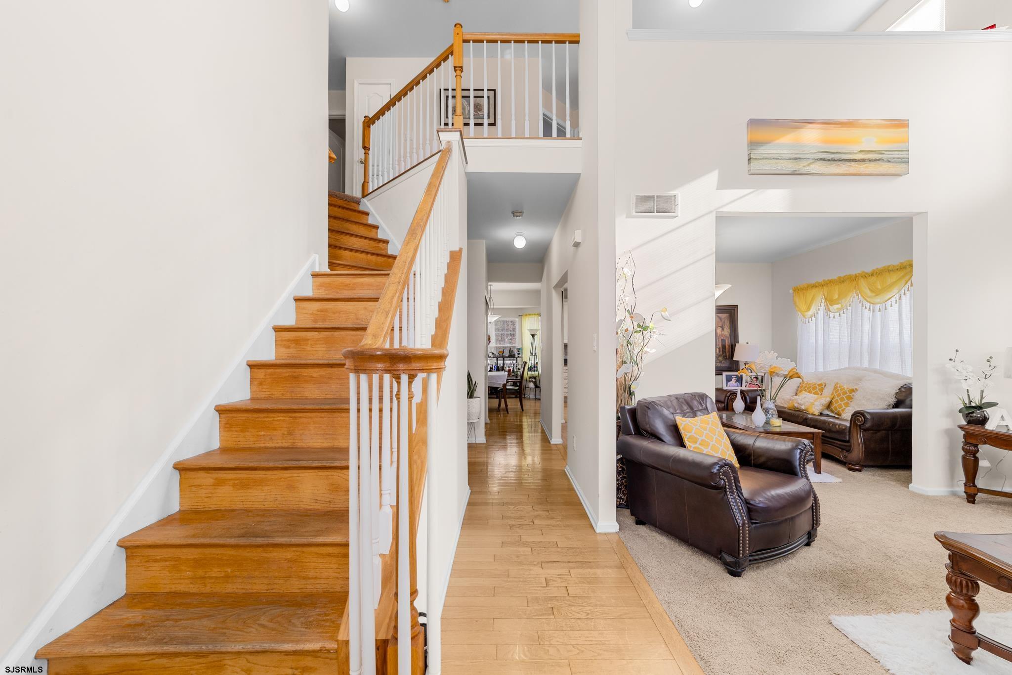 30 Imperial Drive - Picture 2