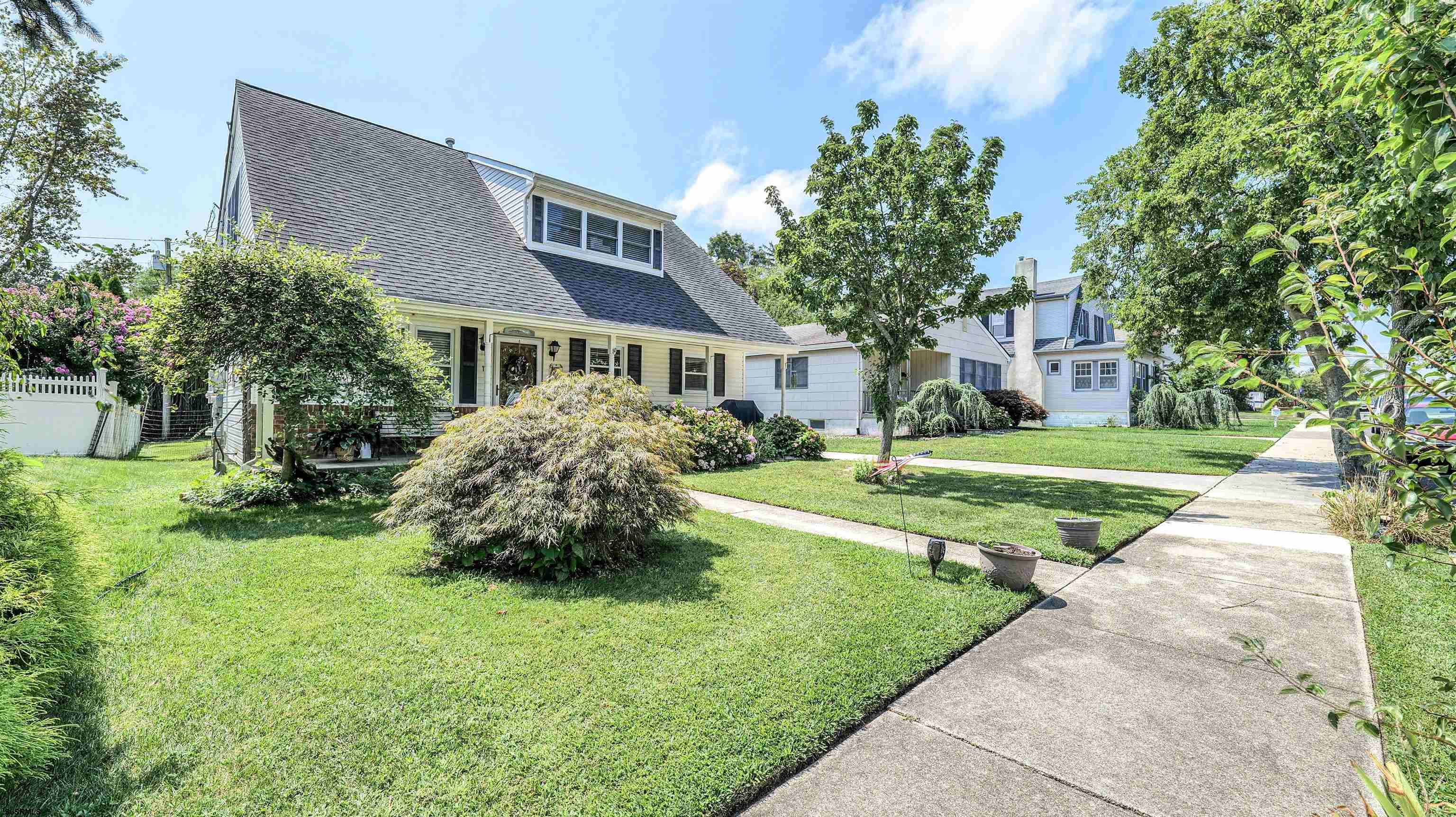 118 E Wilmont Avenue - Picture 1