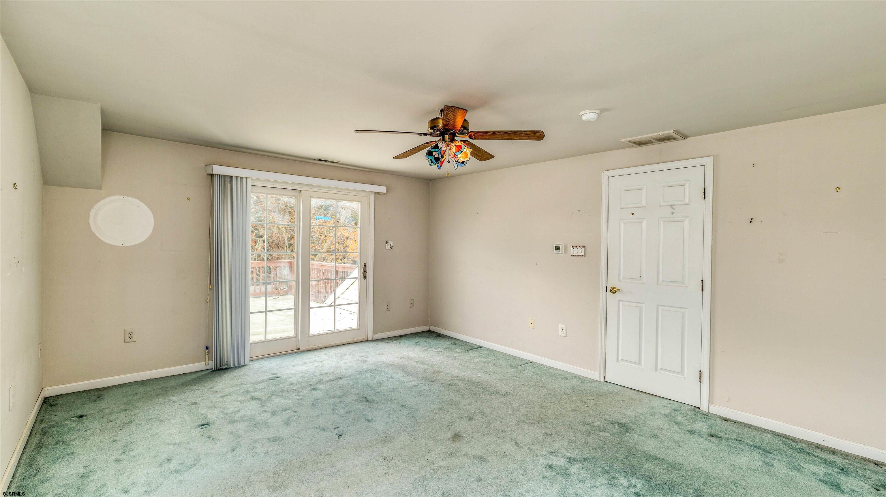 118 E Wilmont Avenue