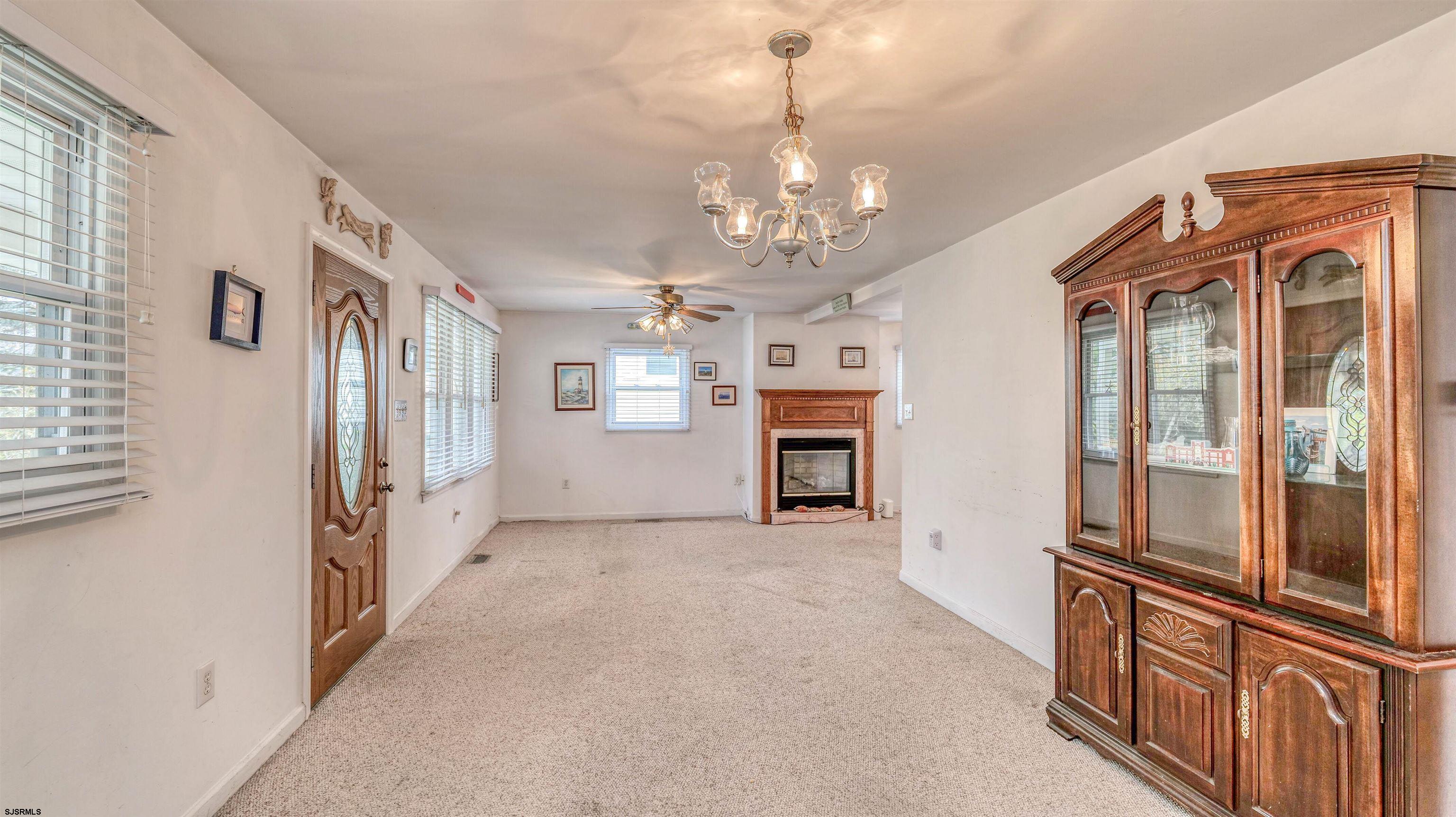 118 E Wilmont Avenue