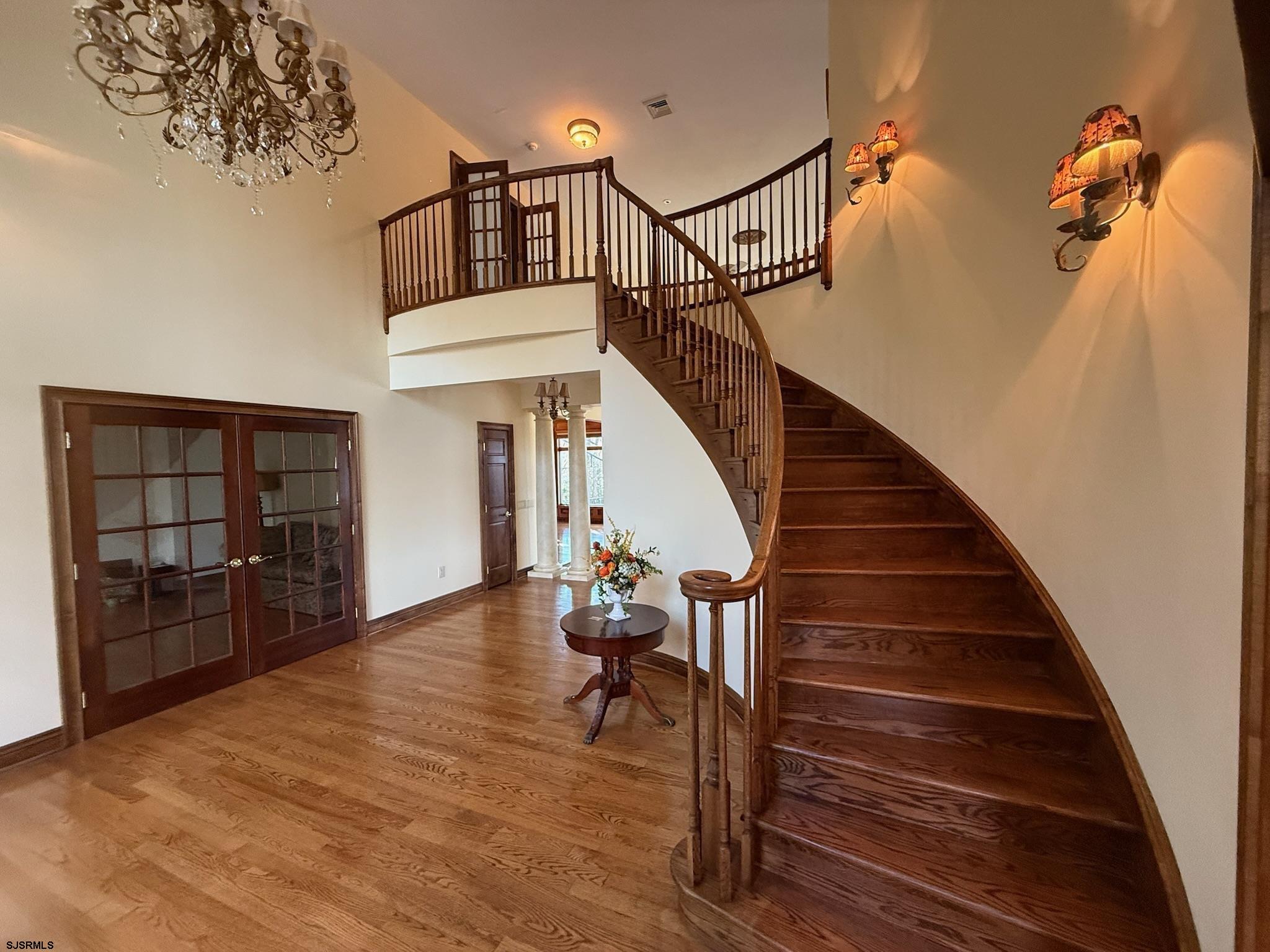 225 Old River Road - Picture 4