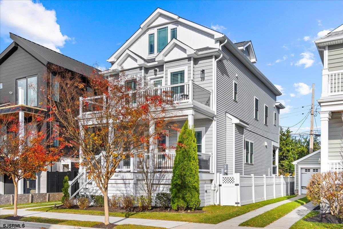 209 N Osborne Avenue - Picture 2