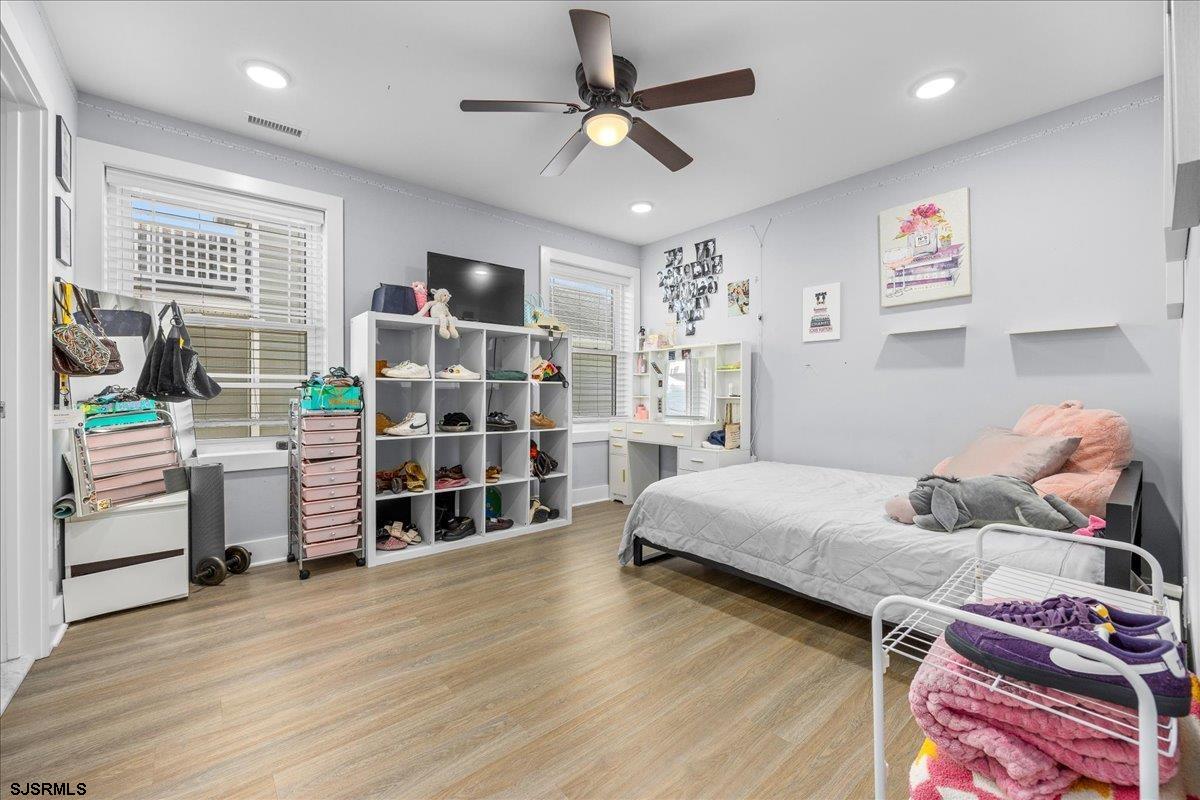 209 N Osborne Avenue