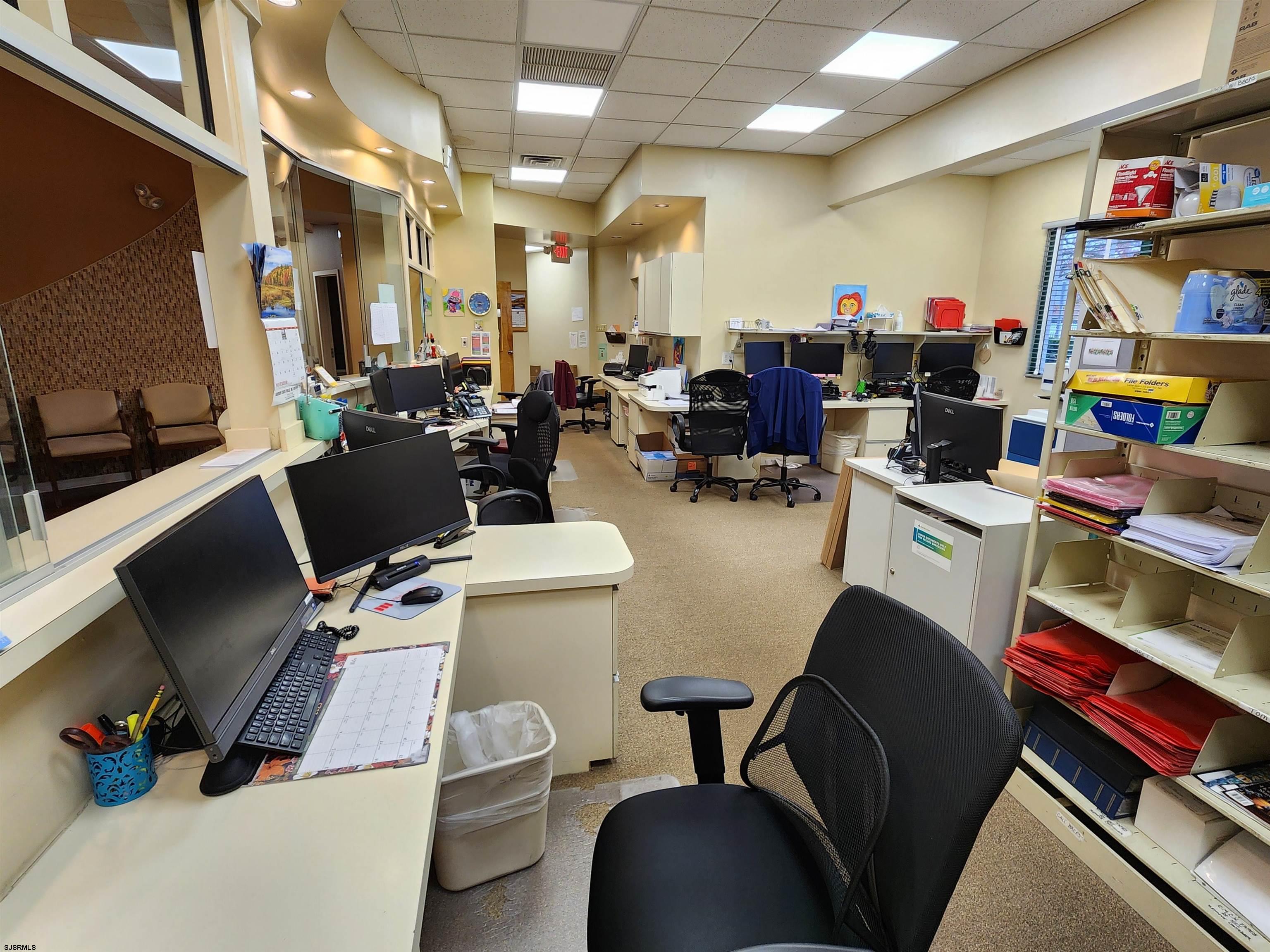 1500 Tilton Road - Picture 4