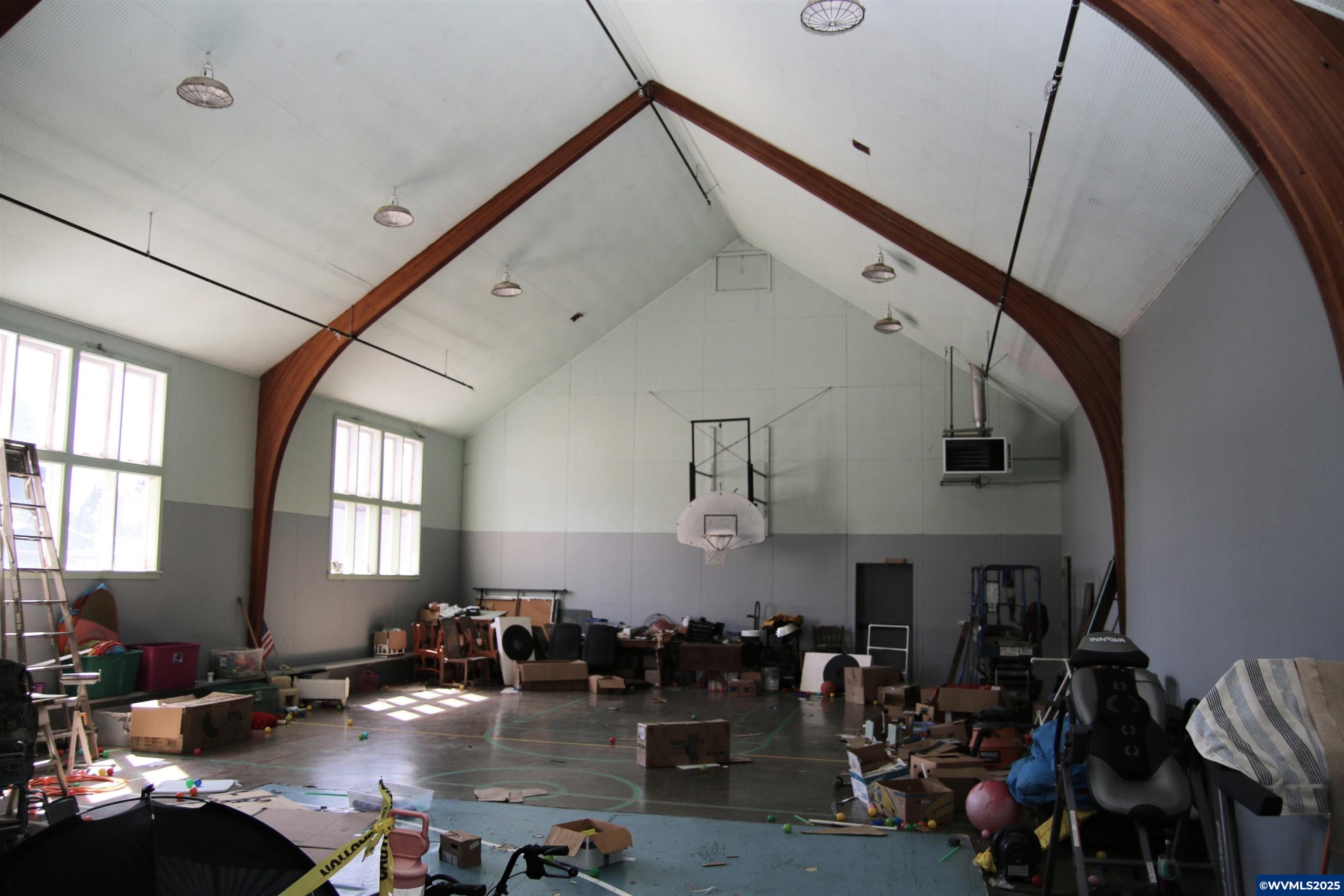 Image 32
