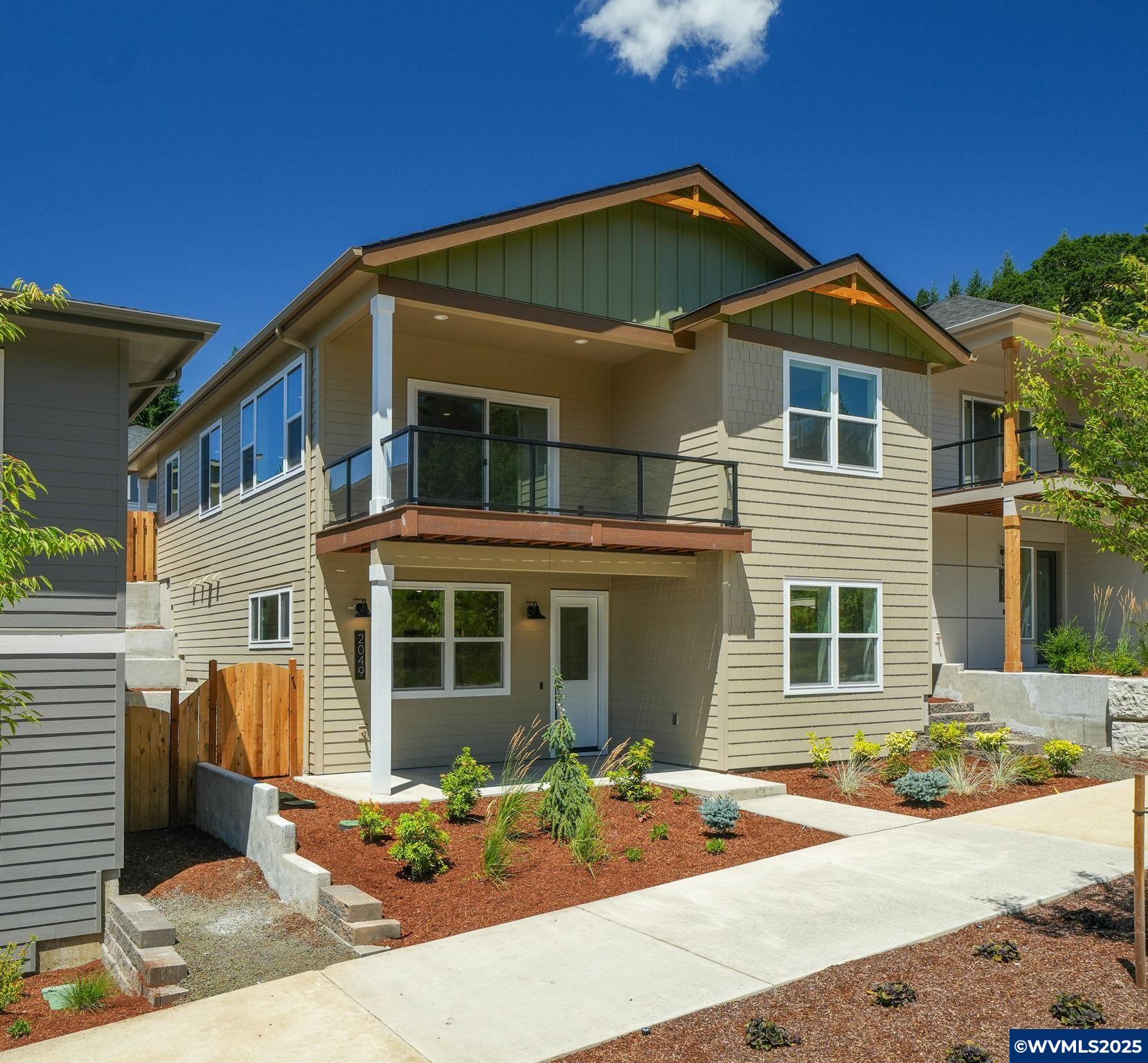2049 NW Century Dr