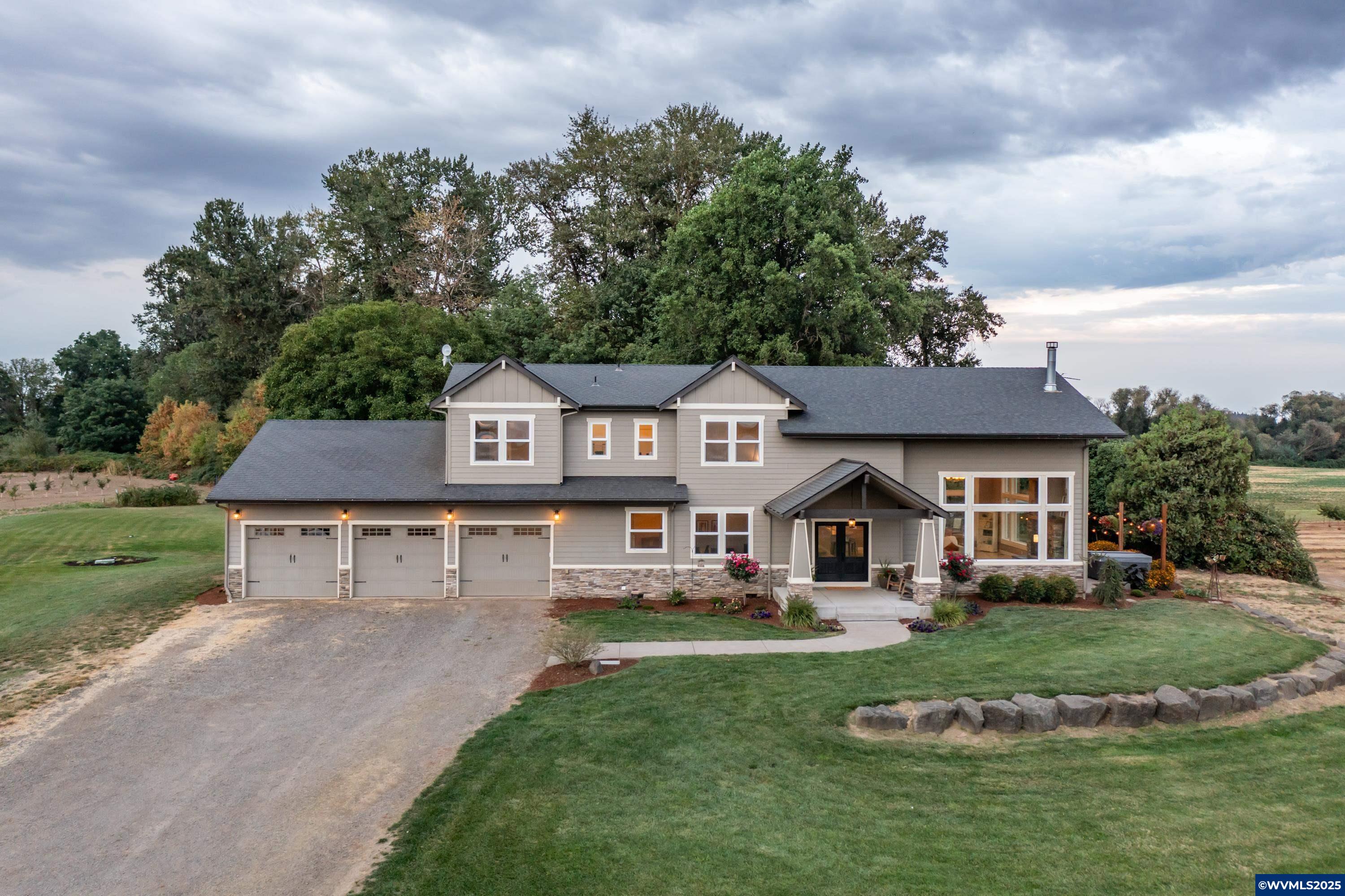 4297 SE Kiger Island Dr