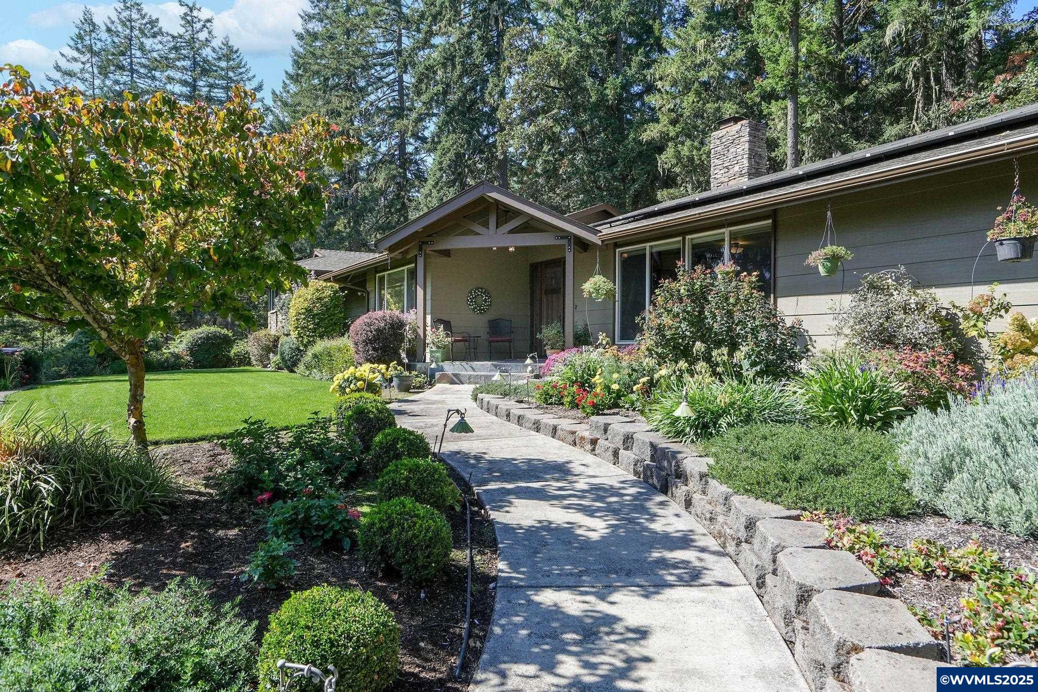 3440 NW Covey Run Rd